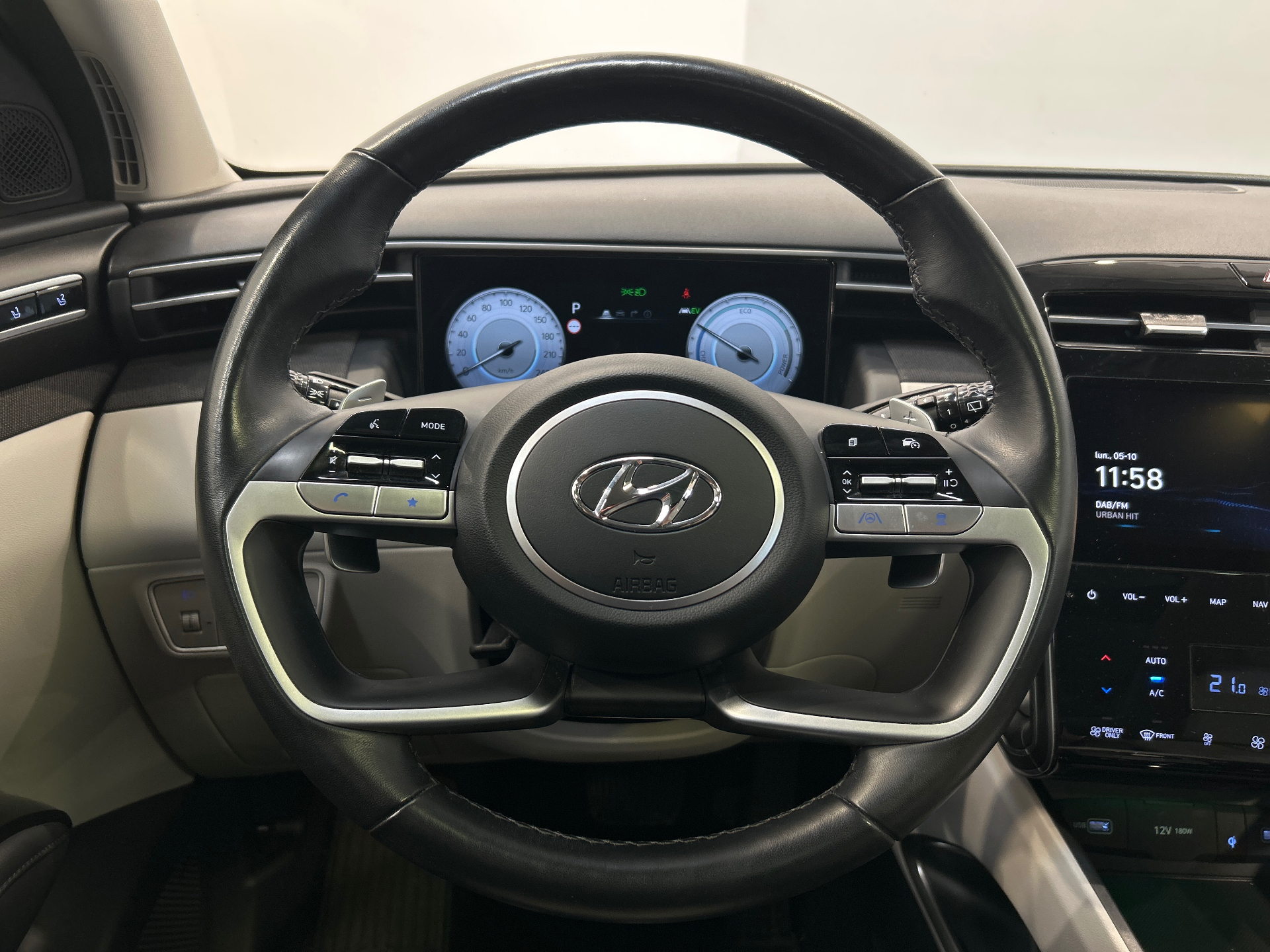 HYUNDAI TUCSON 1.6 T-GDI 230 Hybrid BVA6 Executive