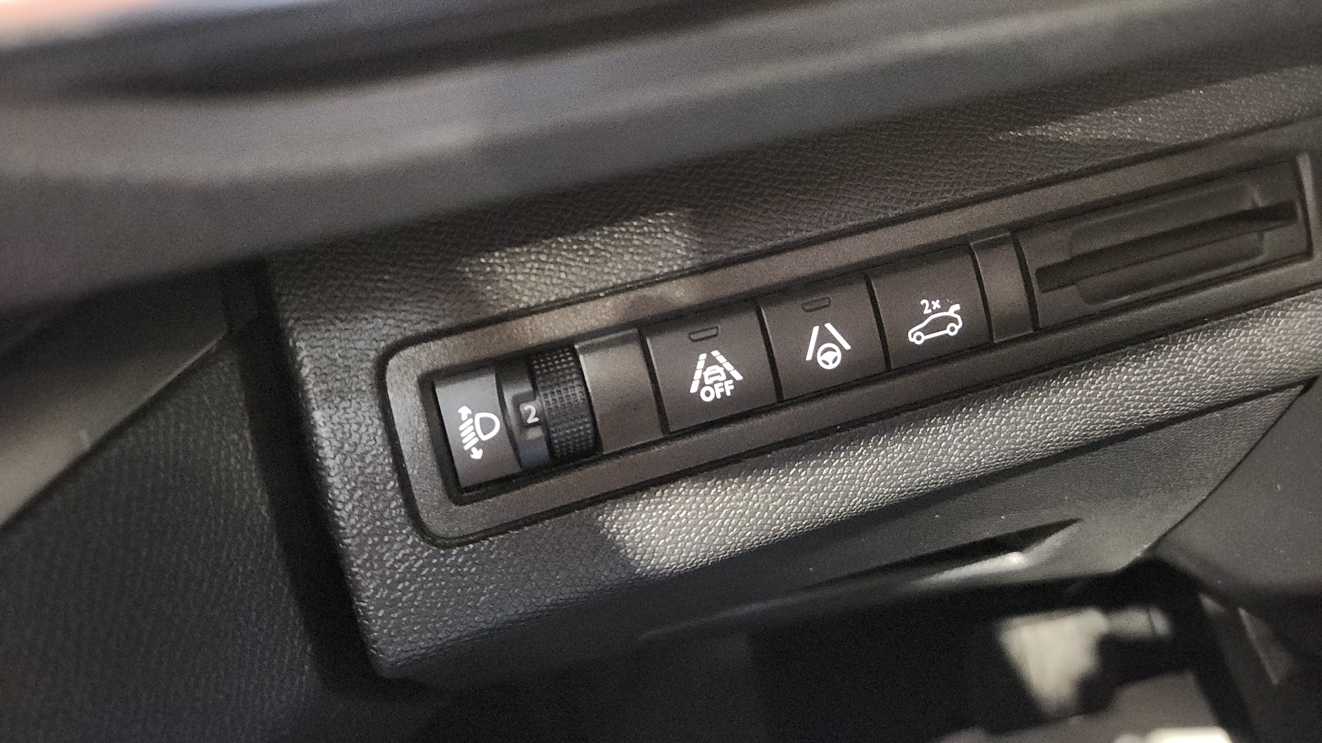 PEUGEOT 5008 BlueHDi 130ch S&S EAT8 Allure Pack