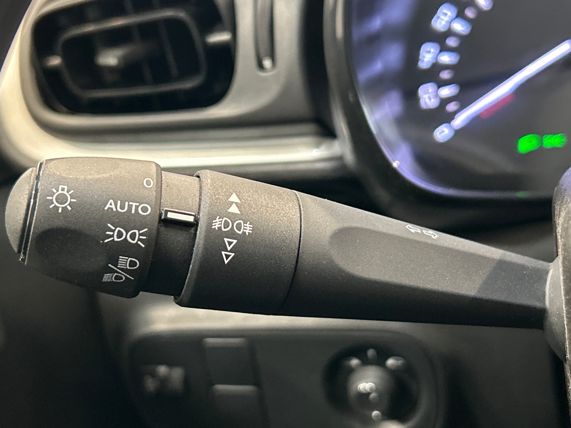 CITROEN C3 PureTech 110 BVM6 Plus