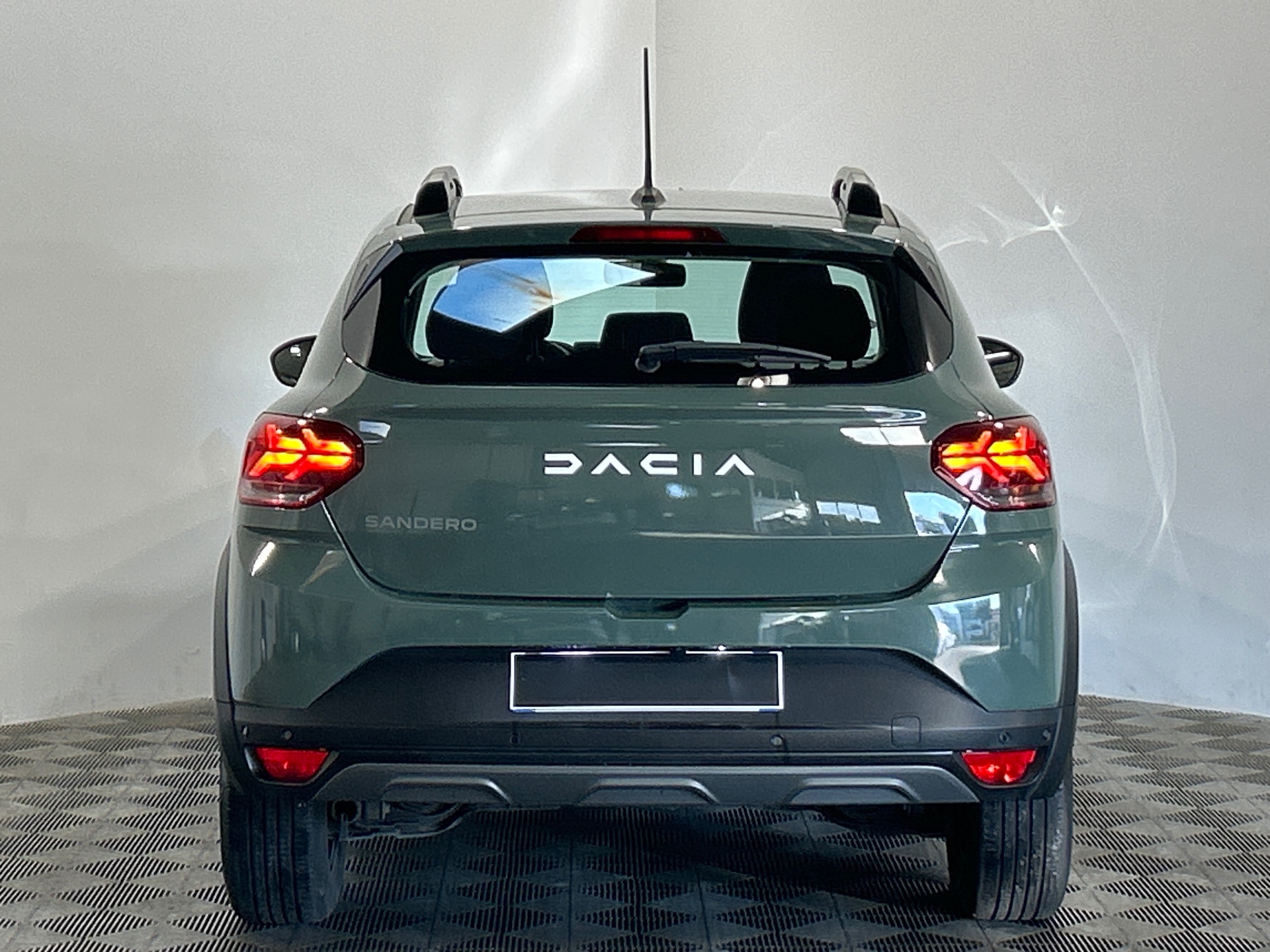 DACIA SANDERO ECO-G 100 Stepway Expression +