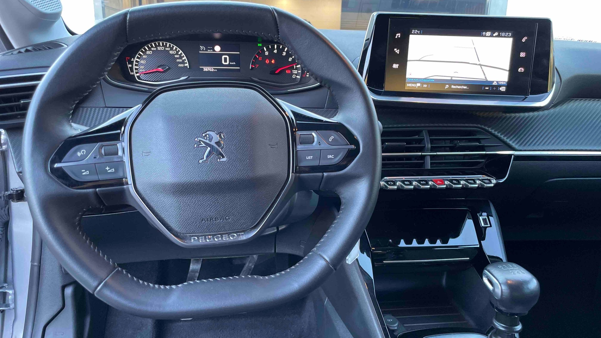 PEUGEOT 208 PureTech 100 S&S BVM6 Allure