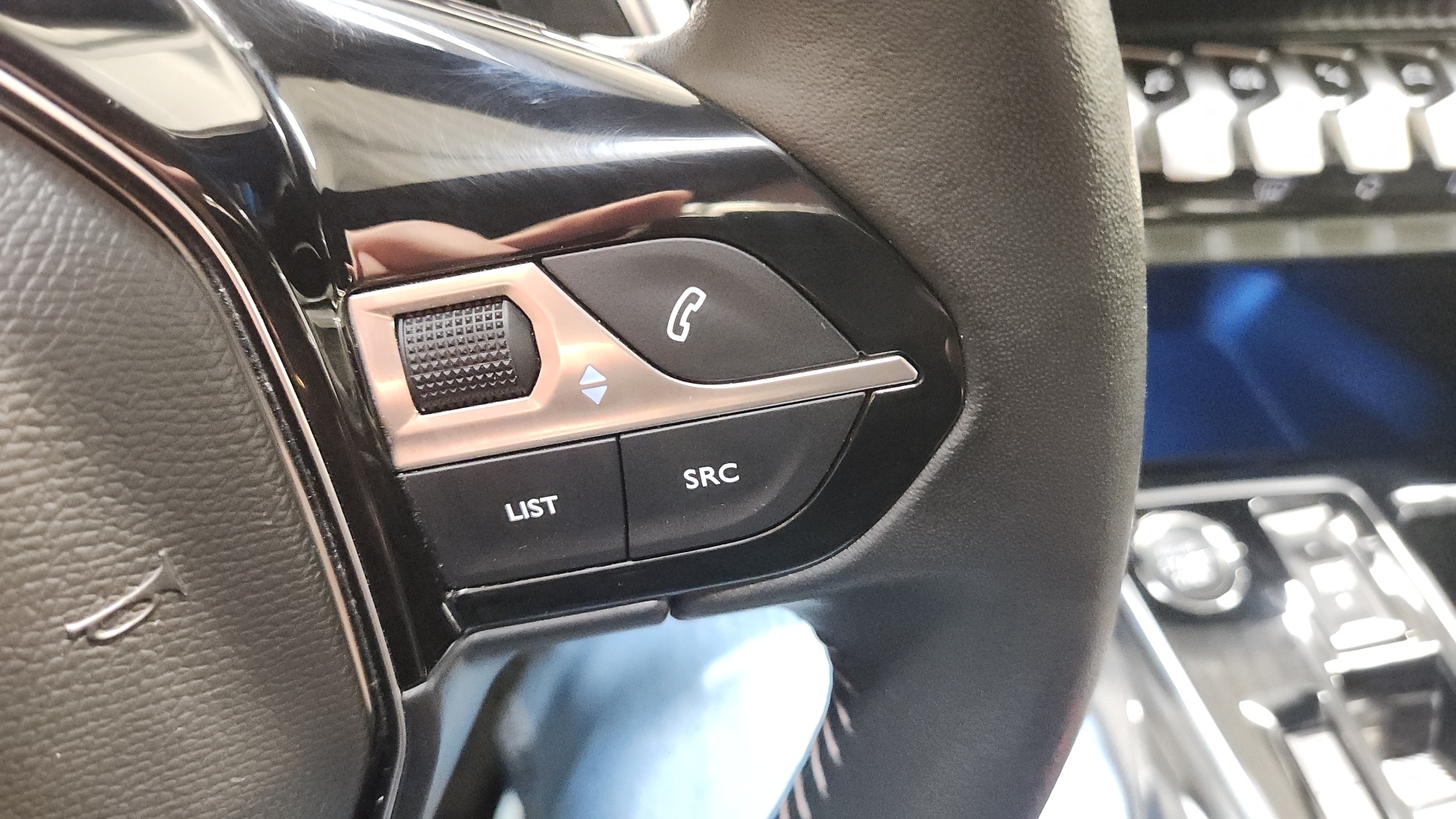 PEUGEOT 5008 BlueHDi 130ch S&S EAT8 Allure Pack