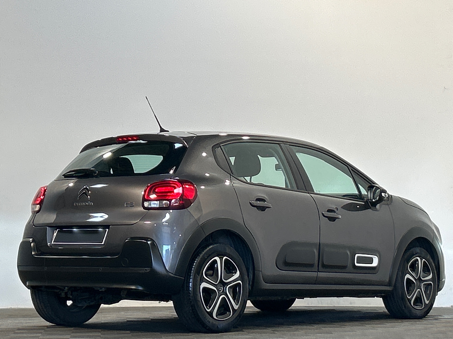 CITROEN C3 PureTech 110 BVM6 Plus