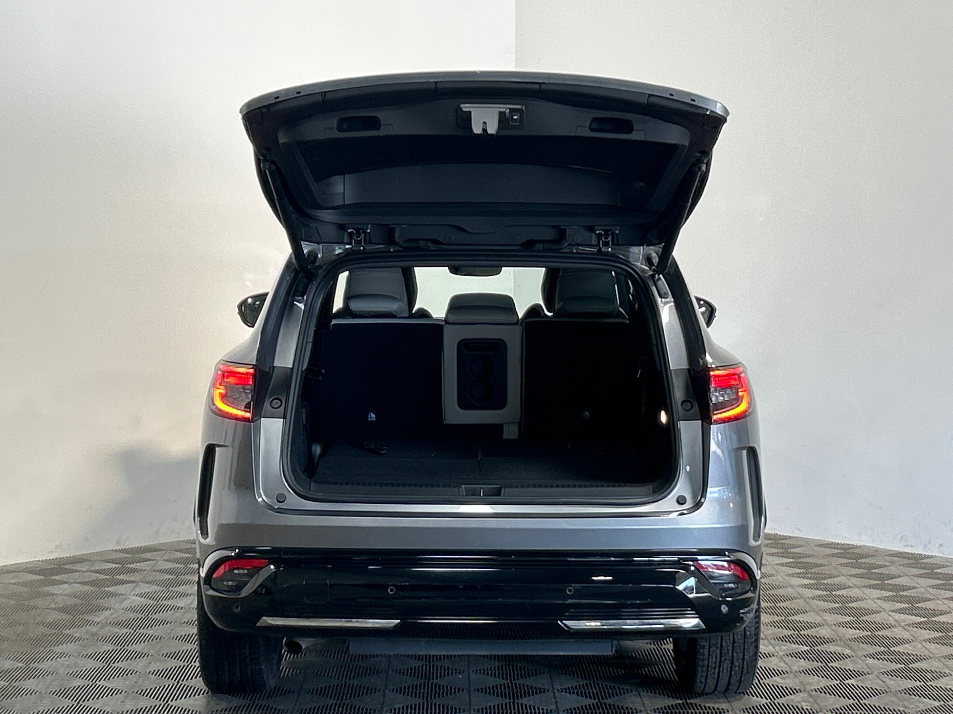 RENAULT ESPACE VI E-Tech hybrid 200 Iconic
