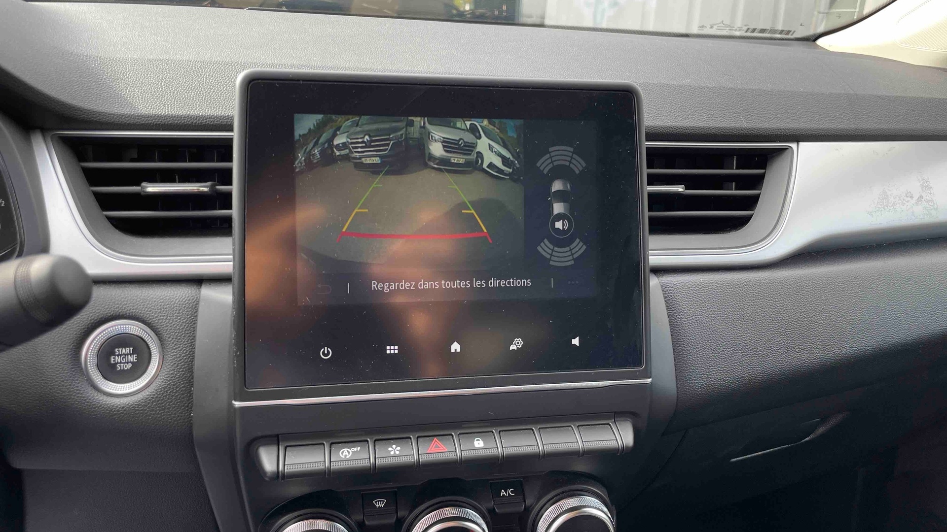 RENAULT CAPTUR TCe 90 Techno