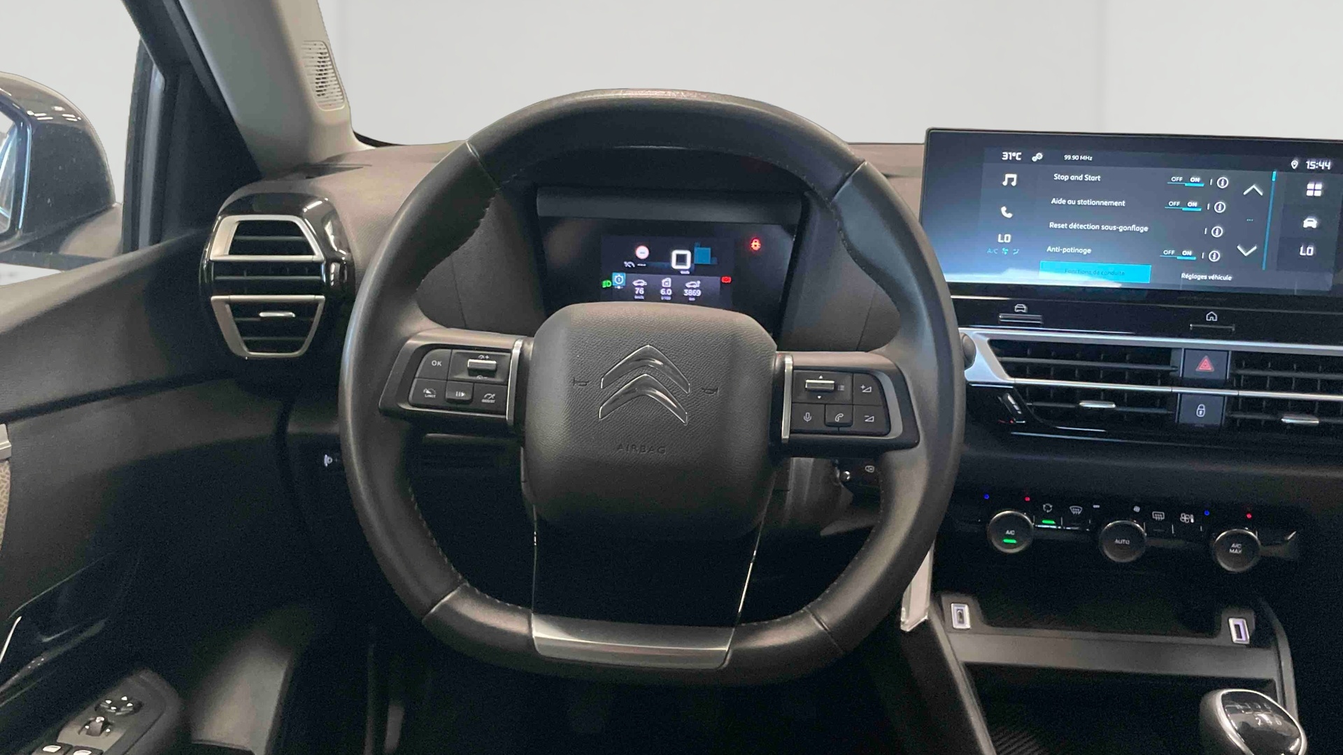 CITROEN C4 PureTech 130 BVM6 Plus
