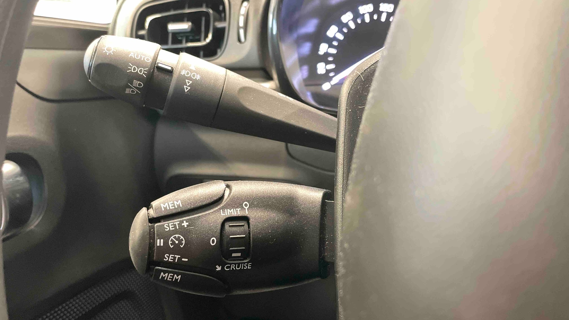 CITROEN C3 PureTech 110 BVM6 Plus