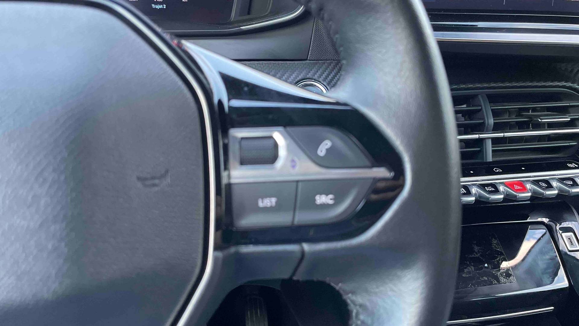 PEUGEOT 208 PureTech 100 S&S BVM6 Allure