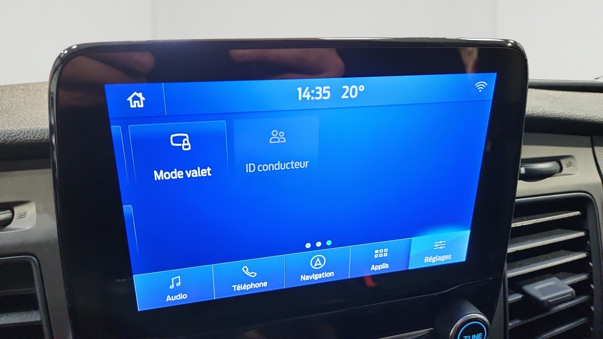 FORD TRANSIT CUSTOM KOMBI 320 L2H1 2.0 EcoBlue 130 mHEV Trend Business - 4P
