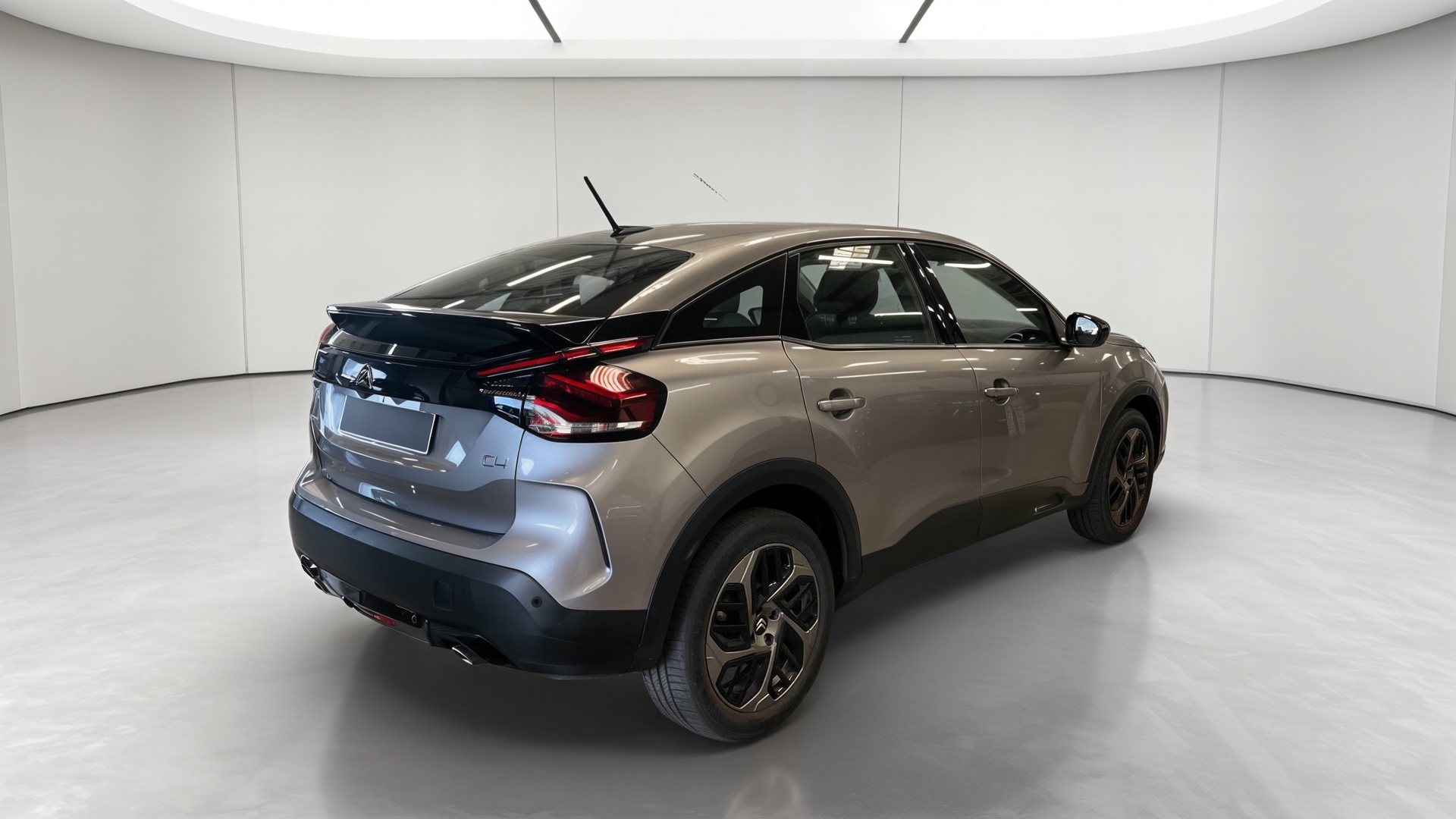 CITROEN C4 PureTech 130 BVM6 Plus