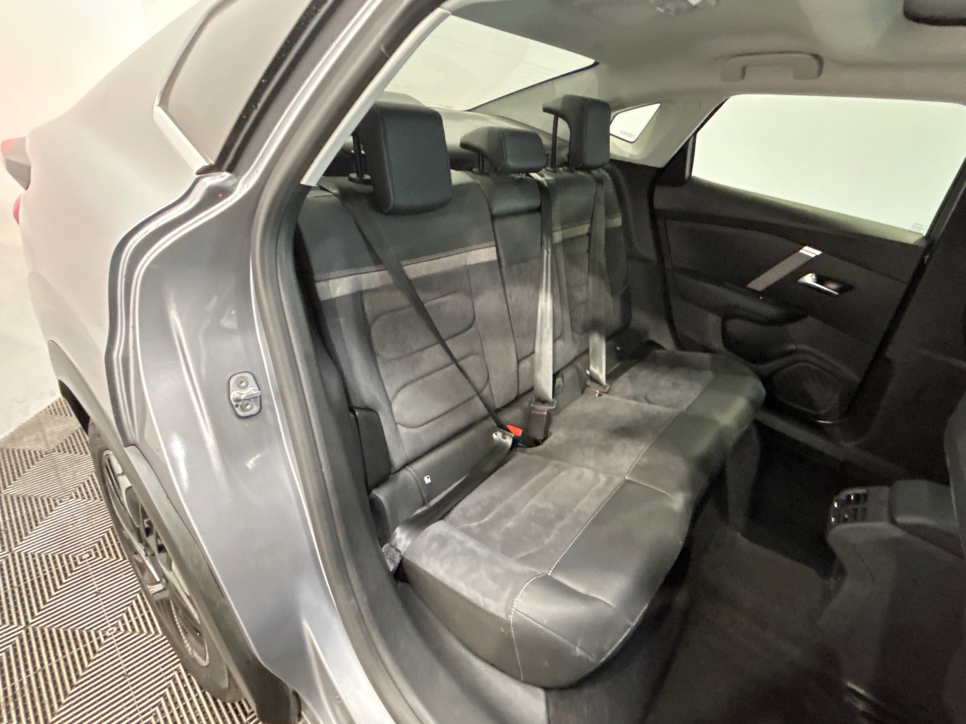 CITROEN C4 X BHDI 130 S&S EAT8 MAX