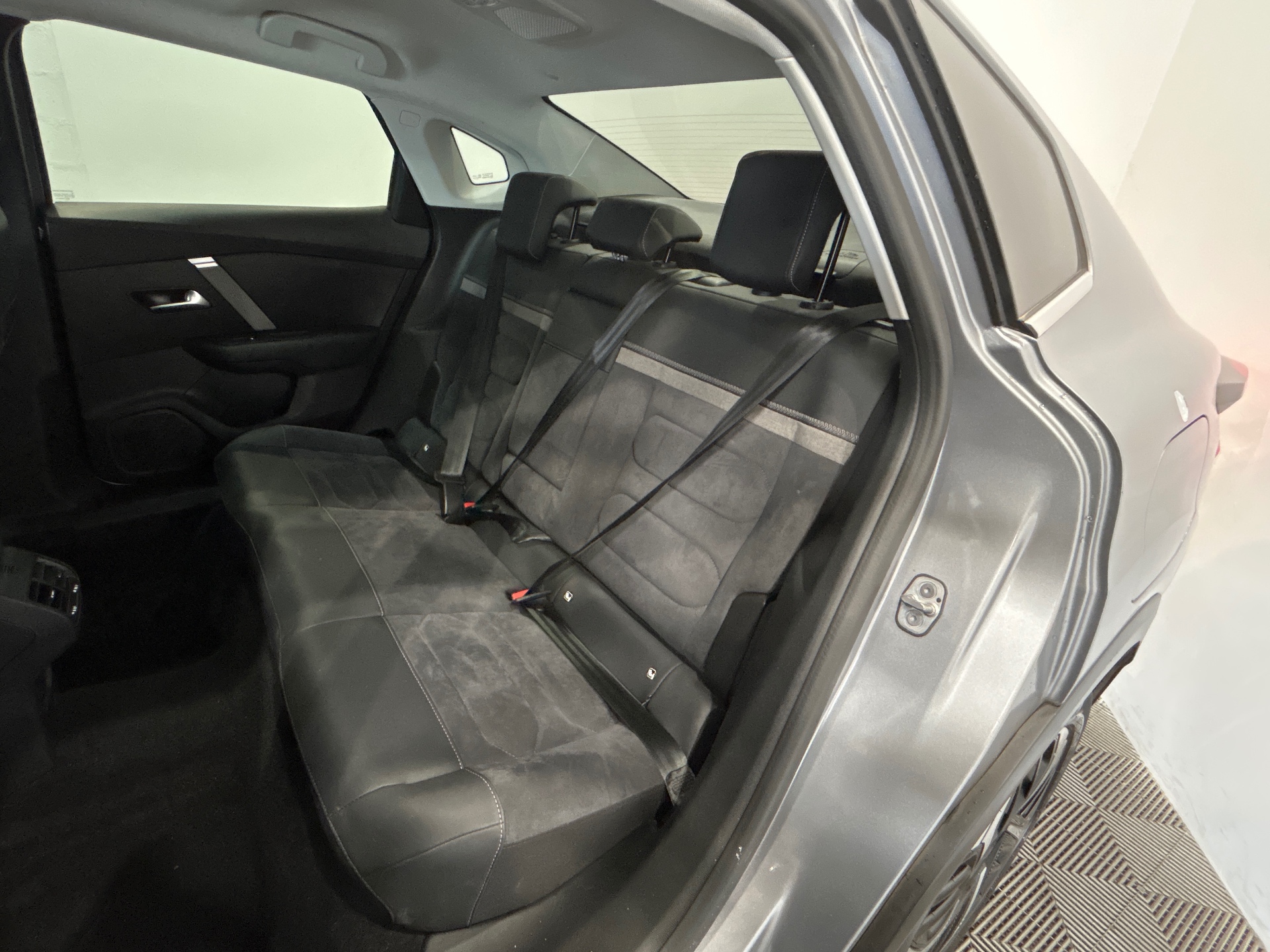 CITROEN C4 X BHDI 130 S&S EAT8 MAX