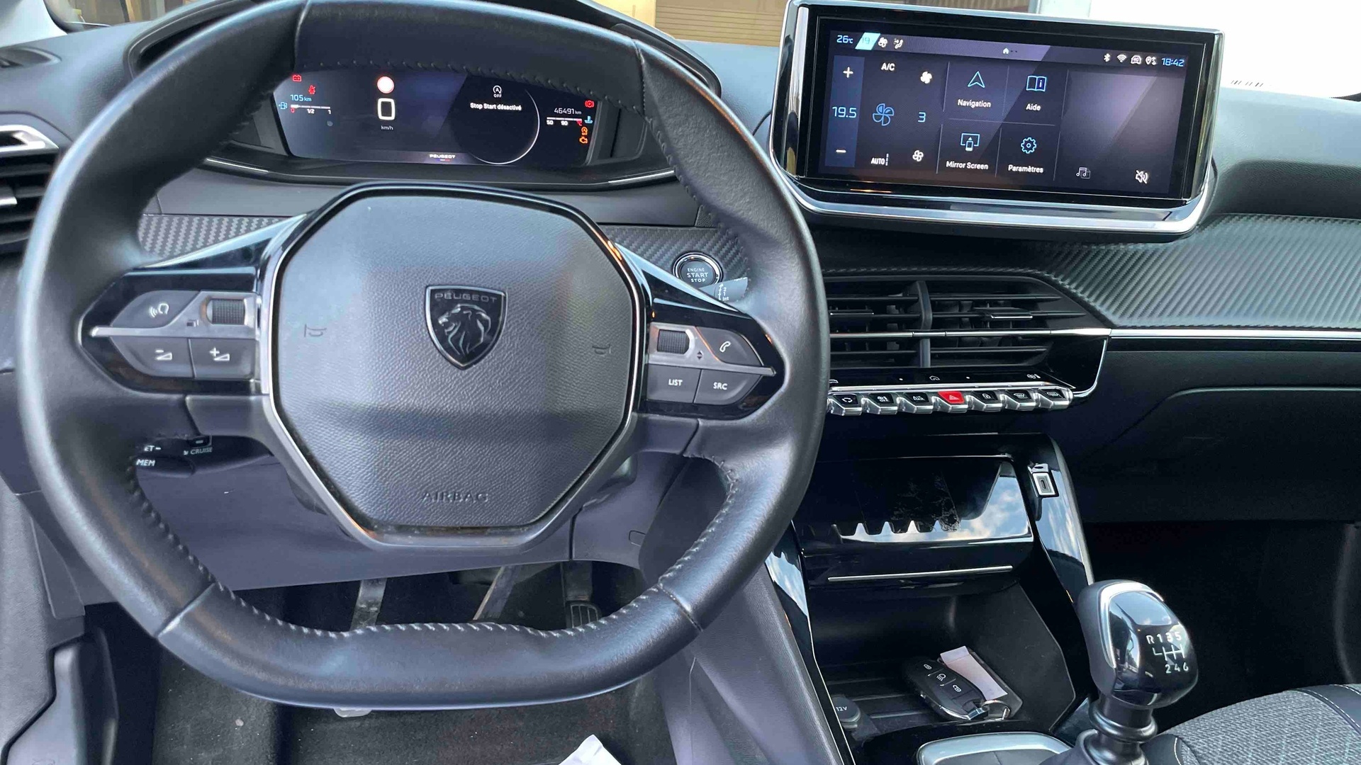 PEUGEOT 208 PureTech 100 S&S BVM6 Allure