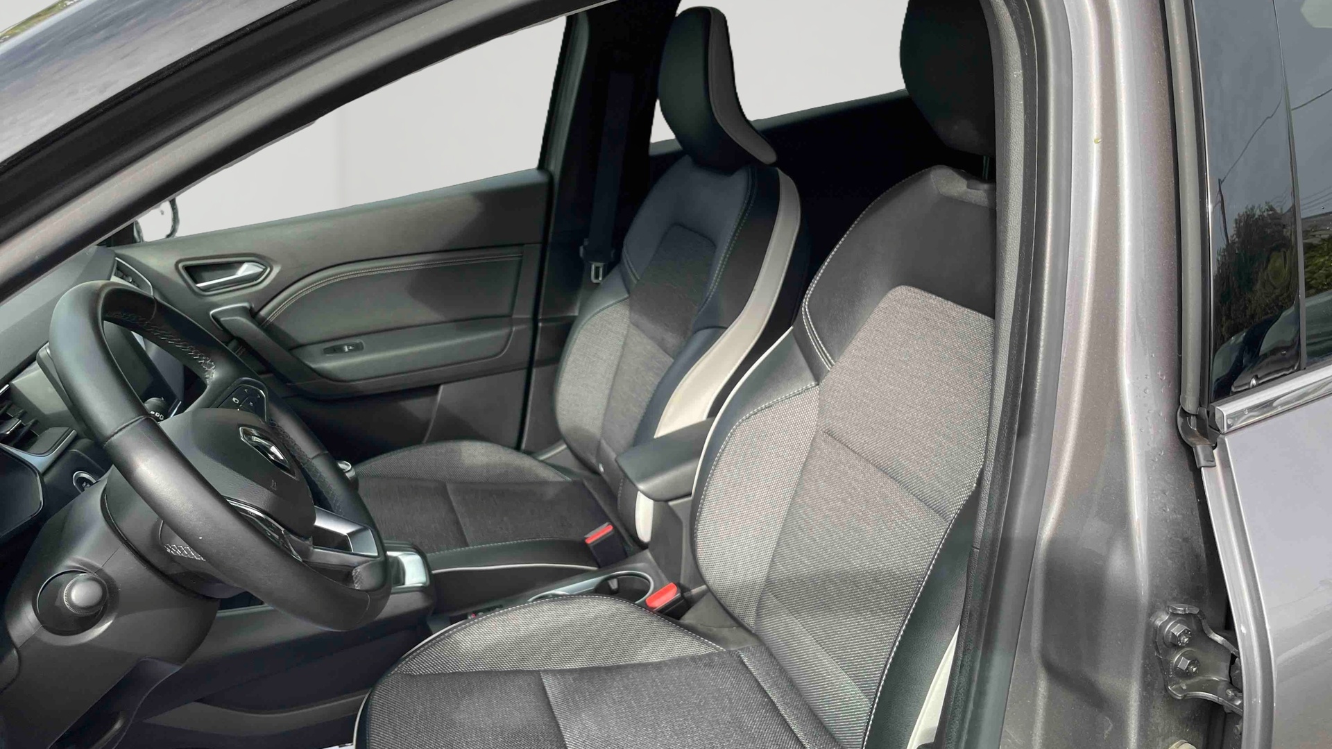 RENAULT CAPTUR TCe 90 Techno