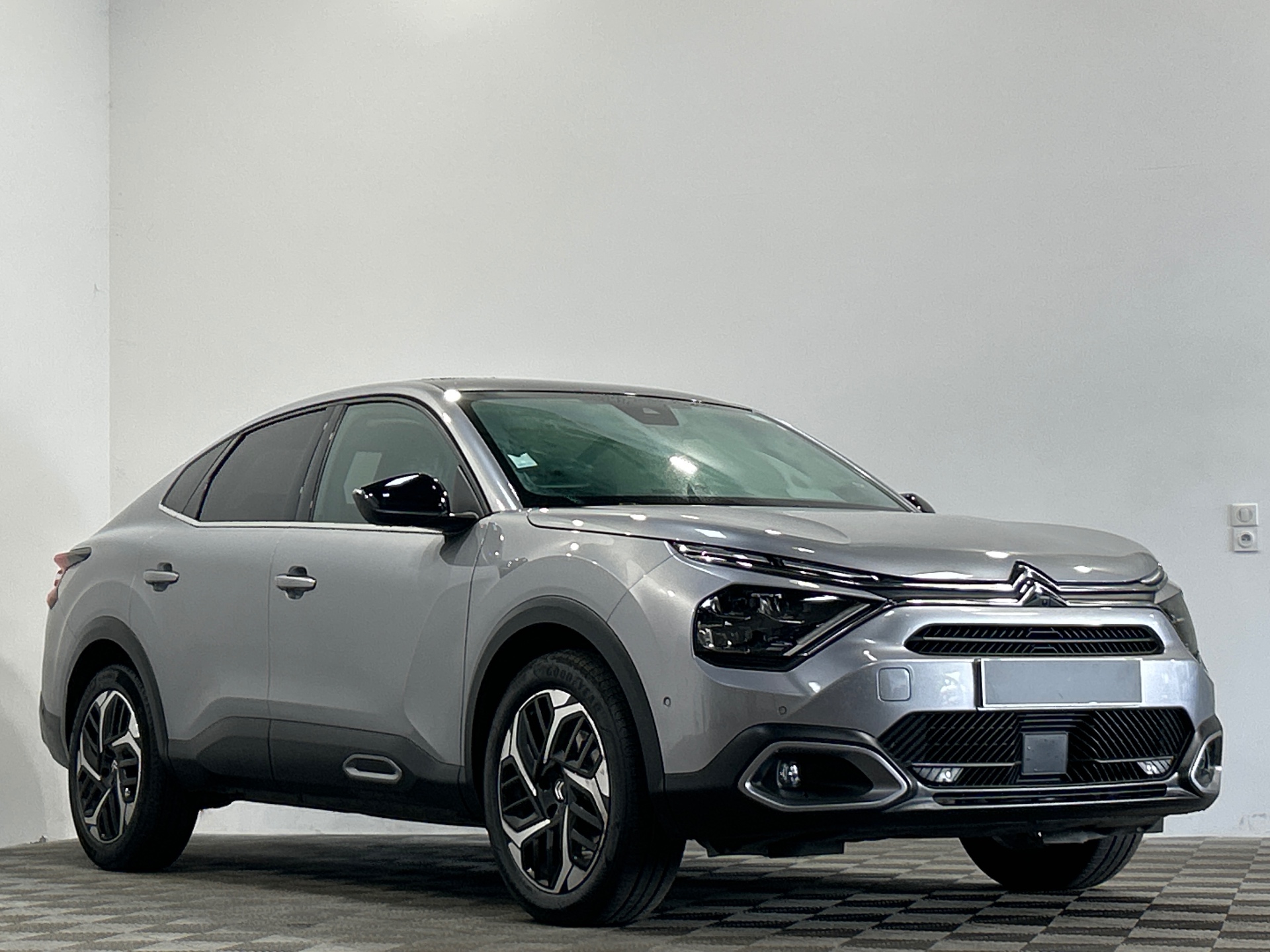 CITROEN C4 X BHDI 130 S&S EAT8 MAX