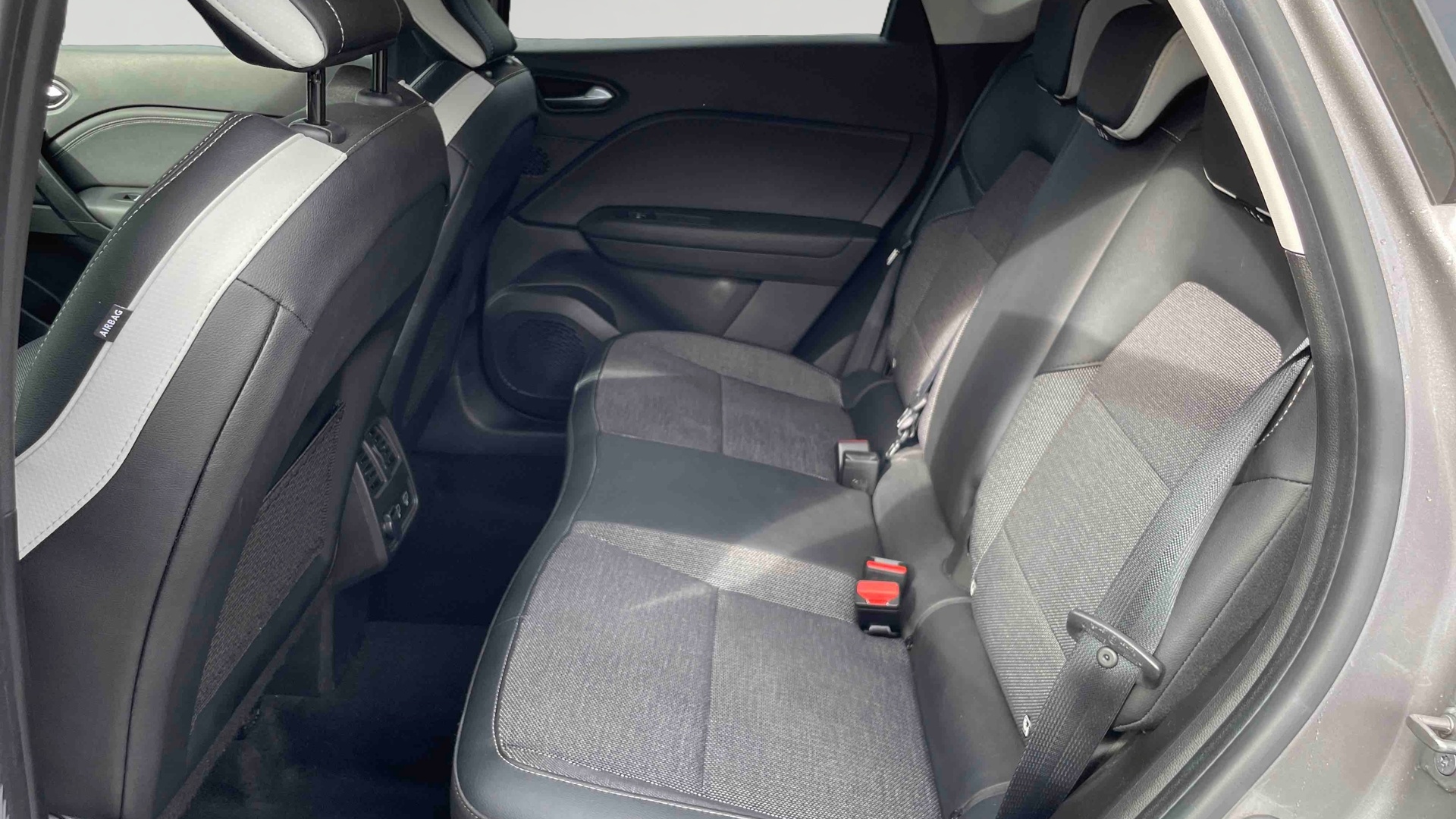 RENAULT CAPTUR TCe 90 Techno