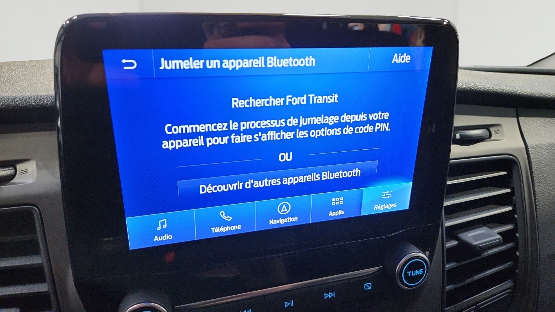 FORD TRANSIT CUSTOM KOMBI 320 L2H1 2.0 EcoBlue 130 mHEV Trend Business - 4P