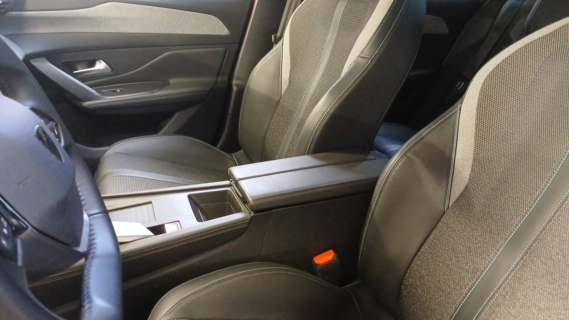 PEUGEOT 308 PureTech 130ch S&S EAT8 Allure