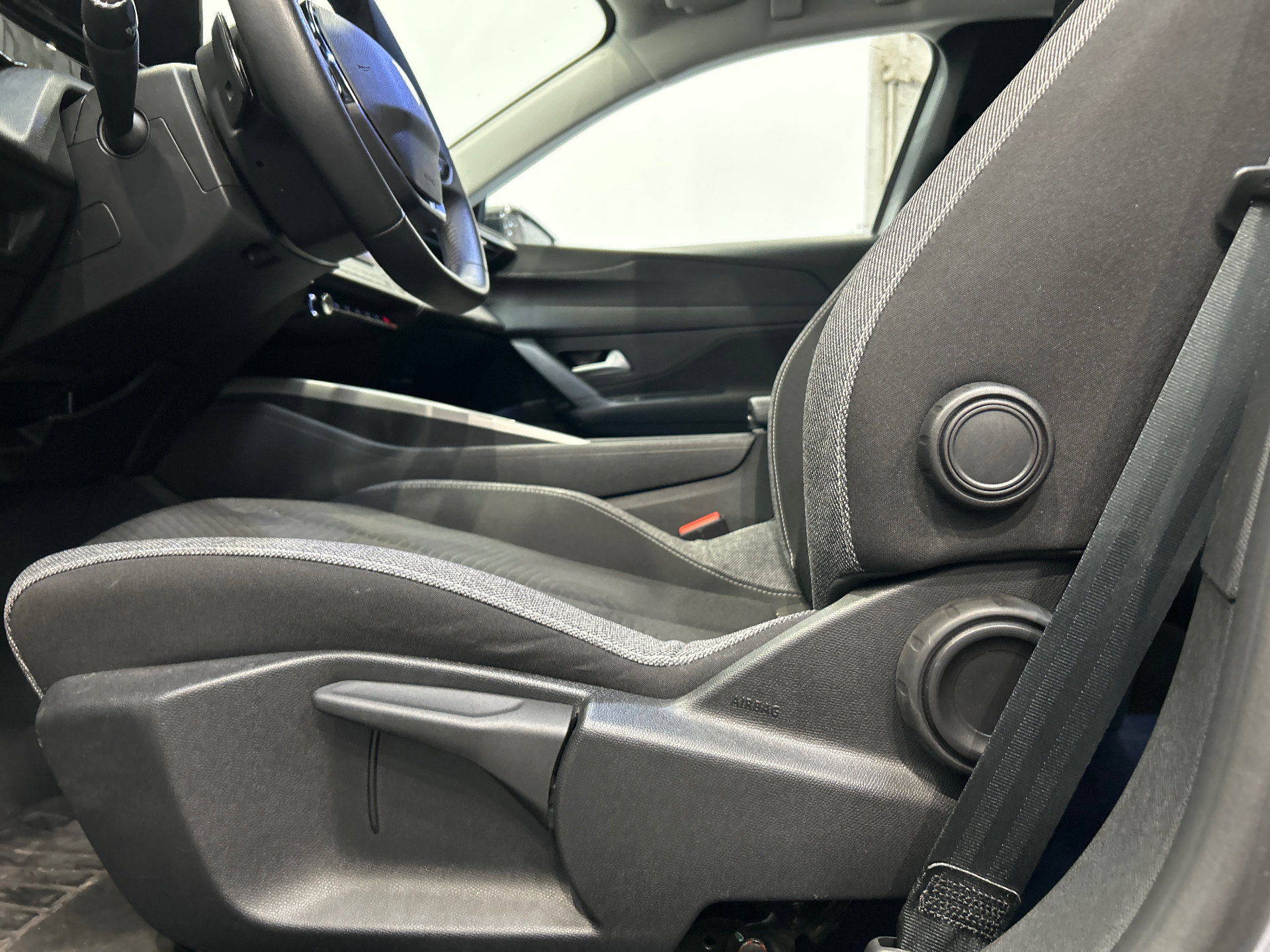 PEUGEOT 308 ACTIVE PACK PTECH130 S&S EAT8
