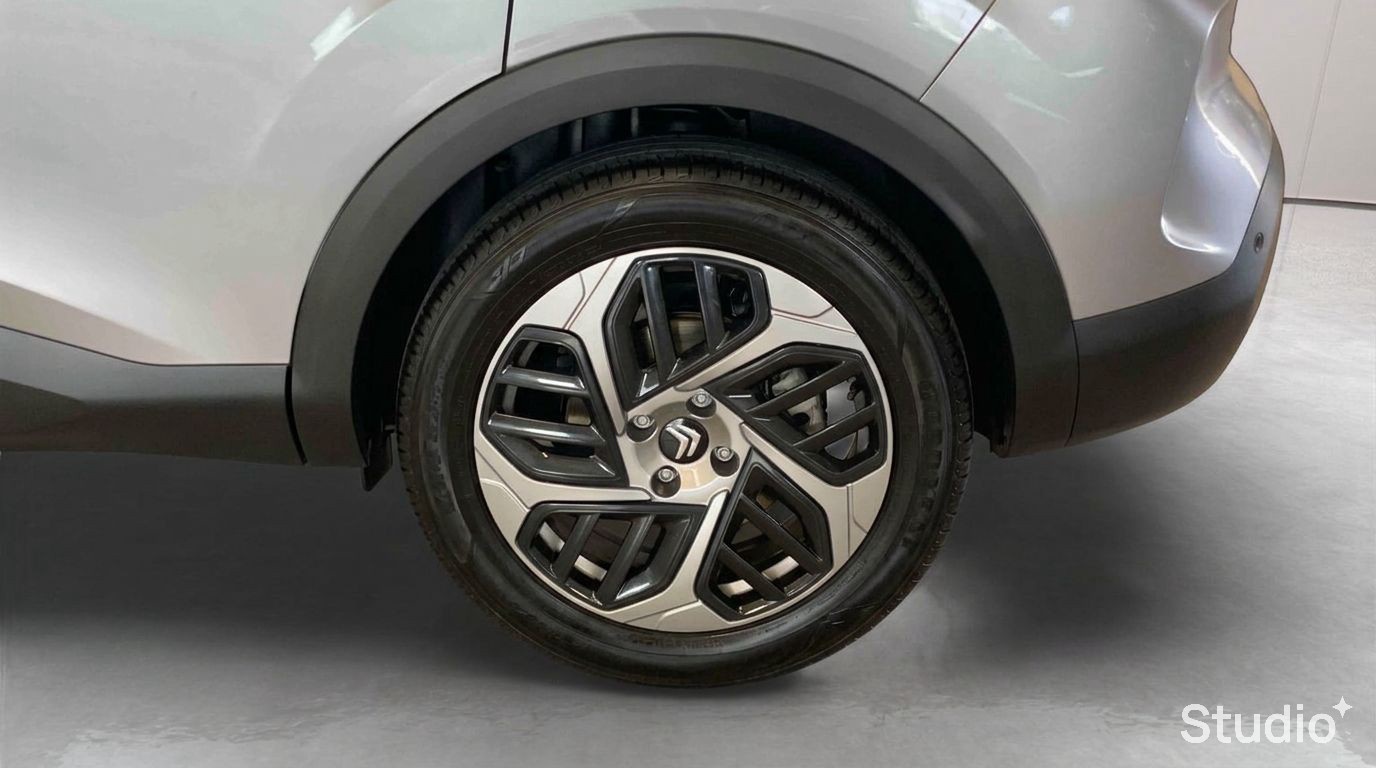 CITROEN C4 PureTech 130 BVM6 Plus