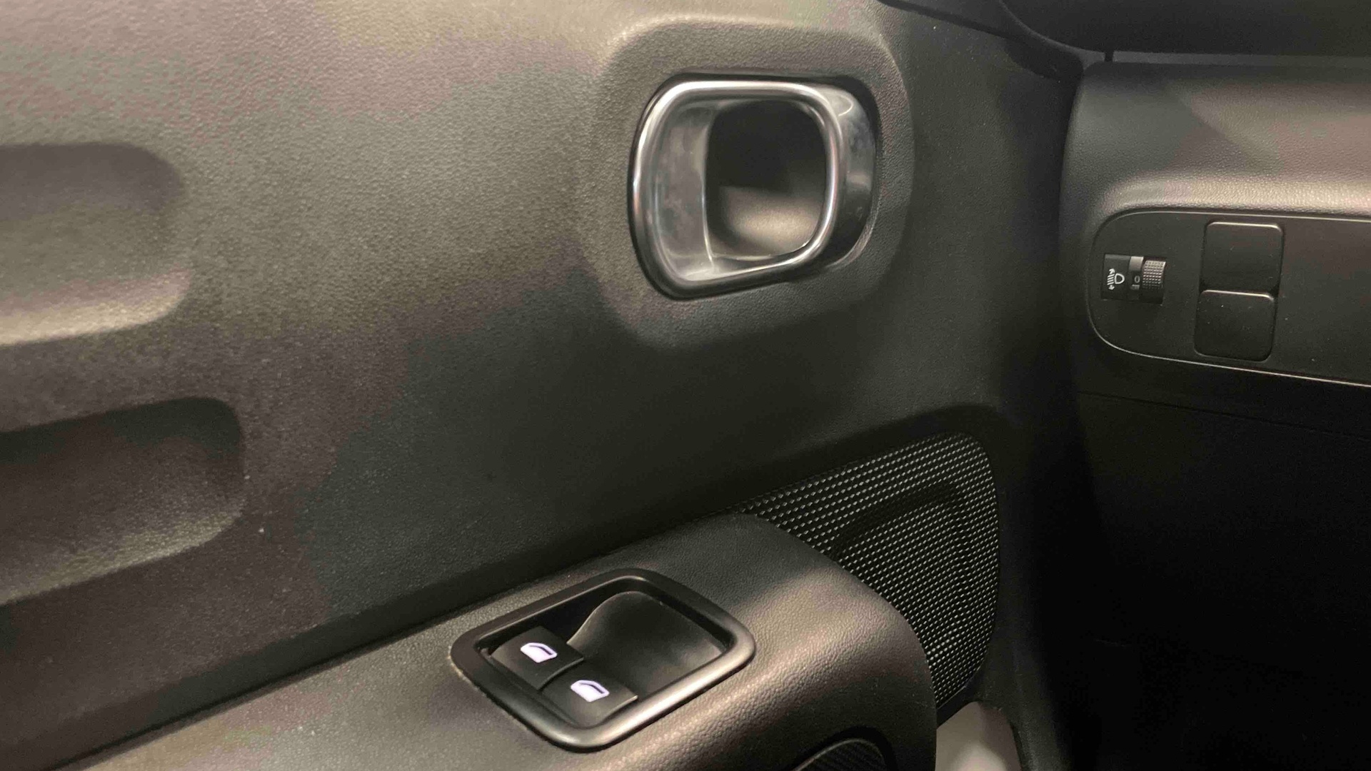 CITROEN C3 PureTech 110 BVM6 Plus