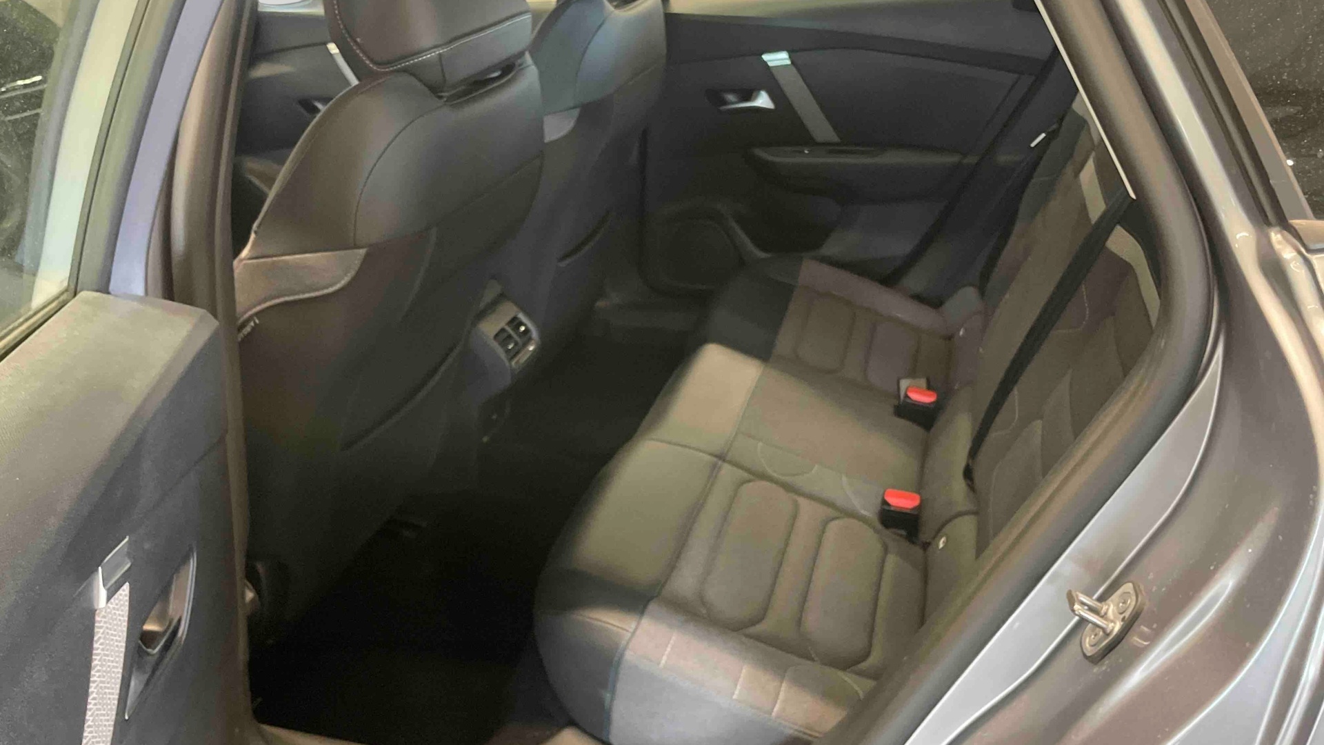 CITROEN C4 PureTech 130 BVM6 Plus