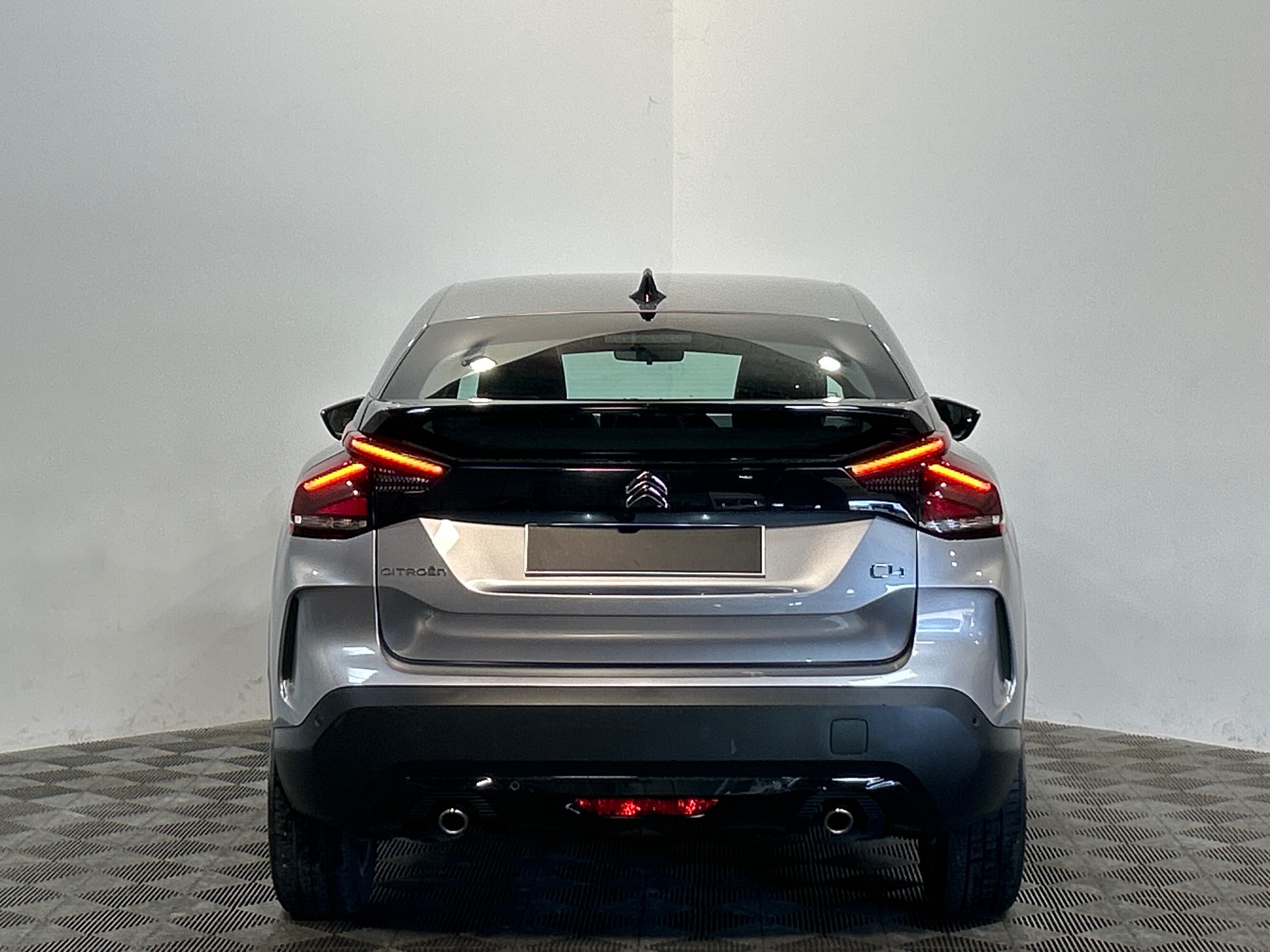 CITROEN C4 PureTech 130 BVM6 Plus