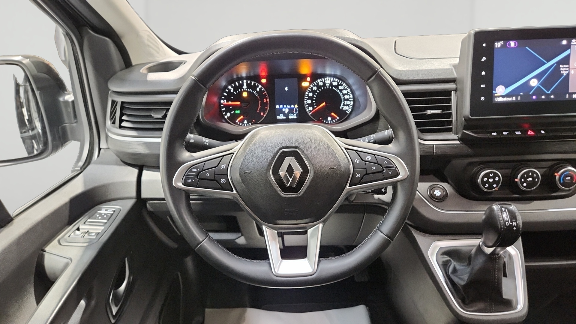 RENAULT TRAFIC COMBI L2 dCi 170 Energy S&S EDC Intens 9 PLACES