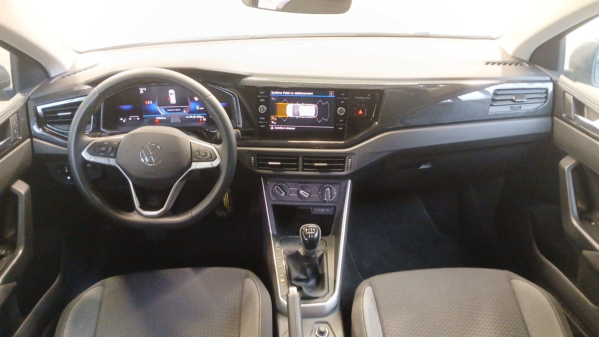 VOLKSWAGEN POLO VW Edition 1.0 TSI 95