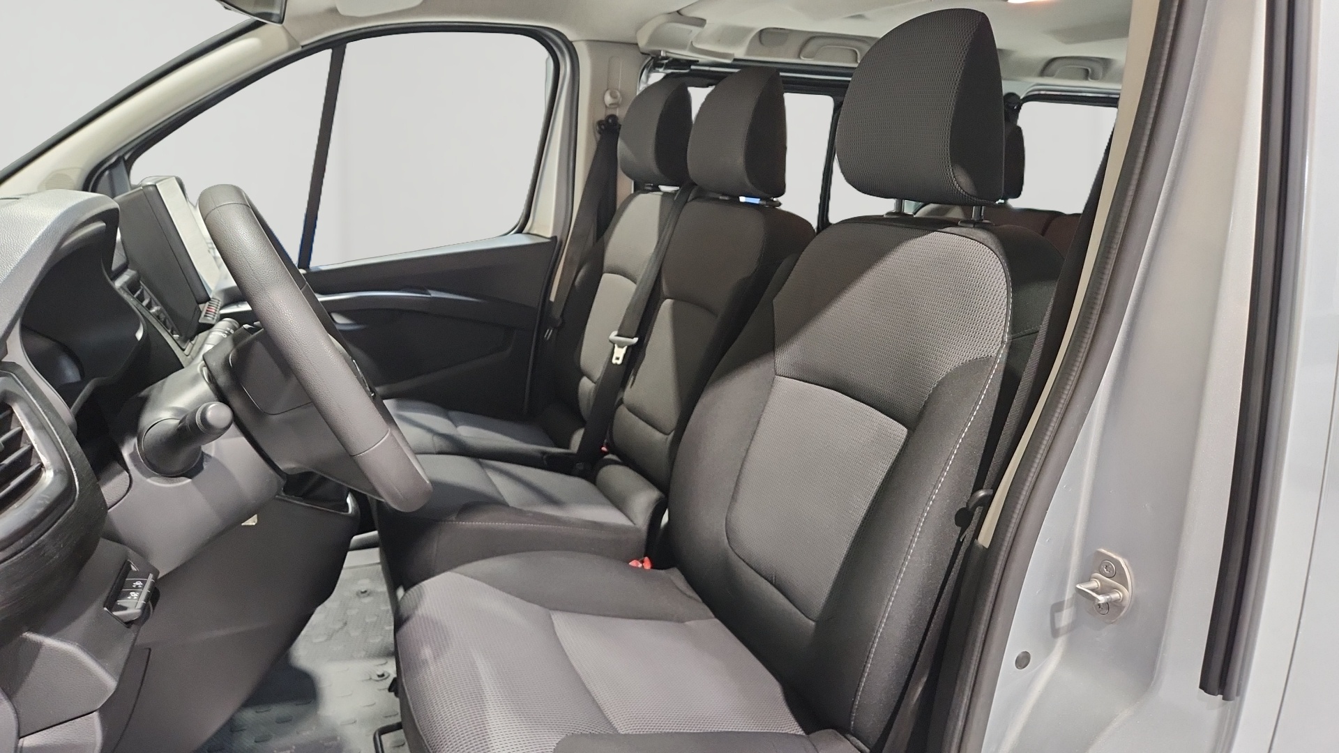 RENAULT TRAFIC COMBI L2 dCi 150 Energy S&S EDC Zen 9 PLACES