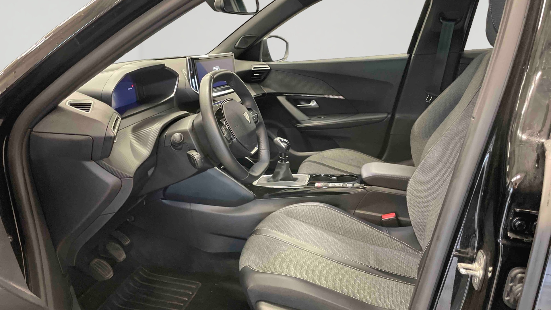 PEUGEOT 2008 PureTech 100 S&S BVM6 Allure