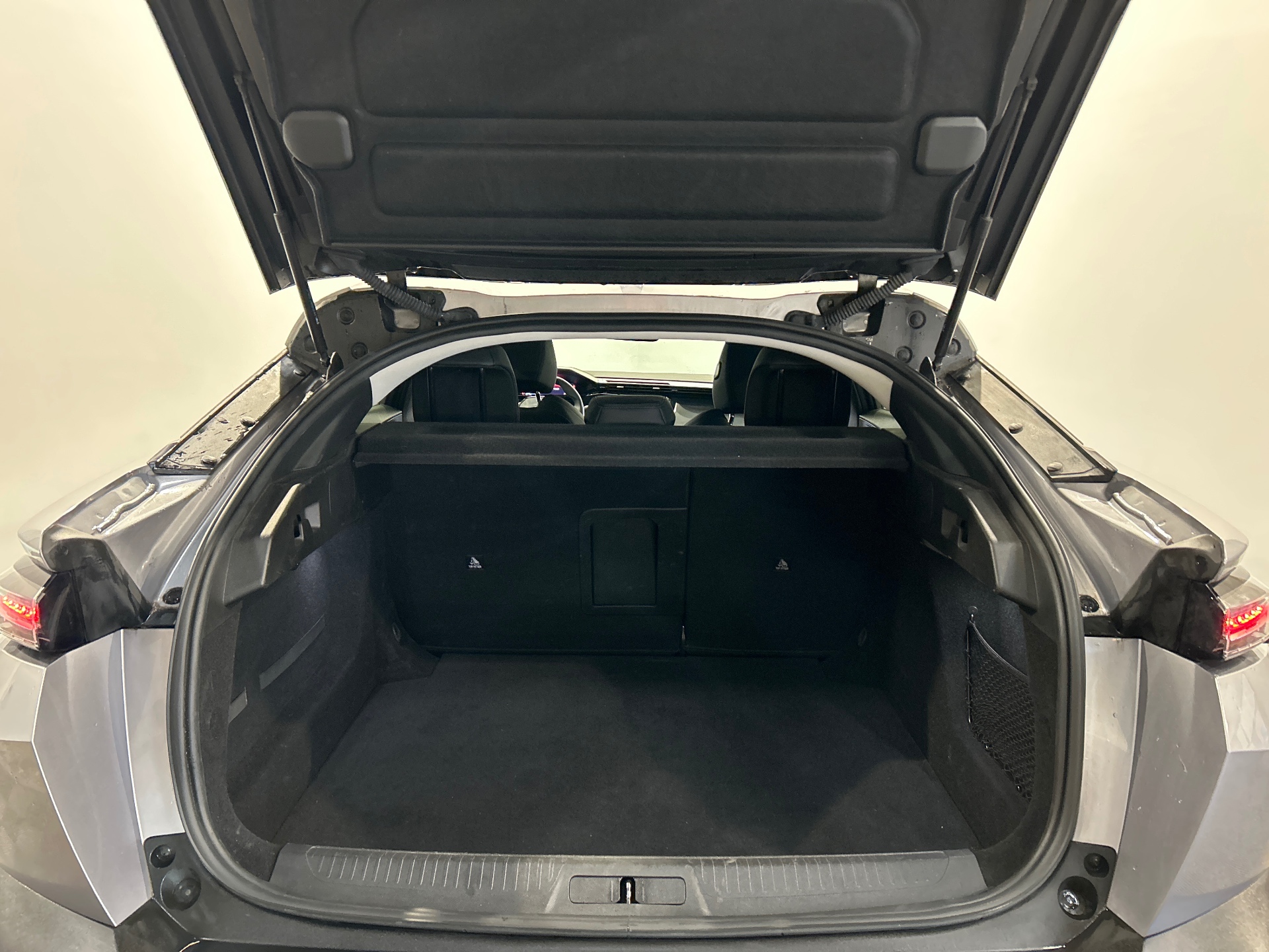 PEUGEOT 408 ALLURE PURETECH 130 S&S EAT8