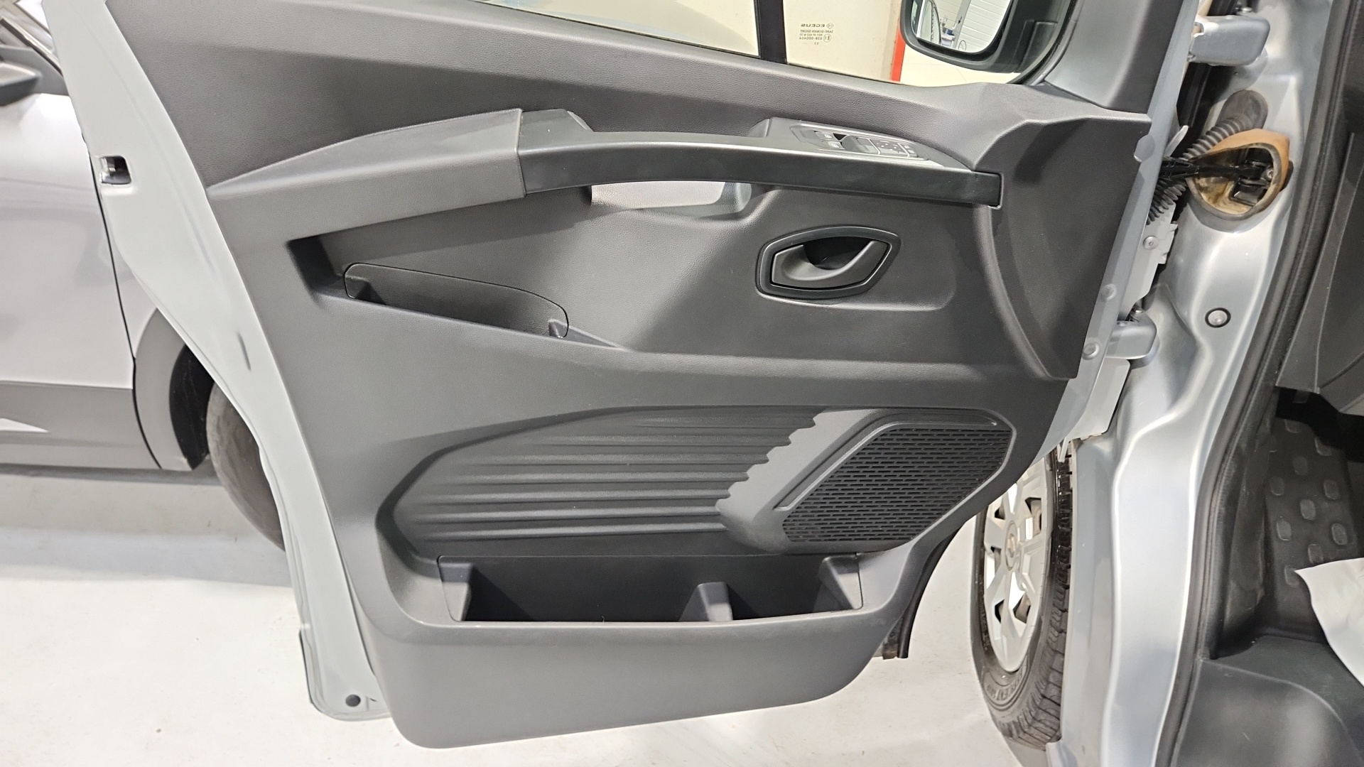 RENAULT TRAFIC COMBI L2 dCi 150 Energy S&S EDC Zen 9 PLACES