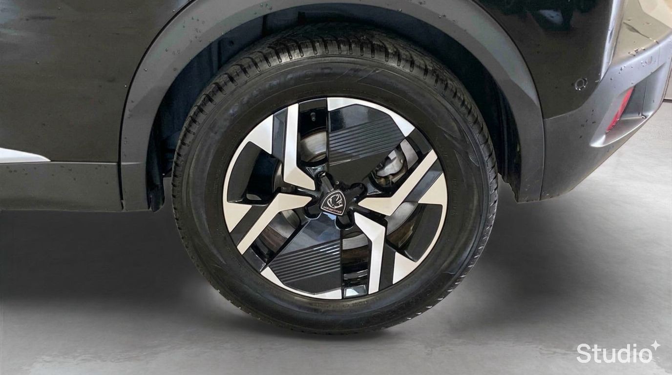 PEUGEOT 2008 PureTech 100 S&S BVM6 Allure