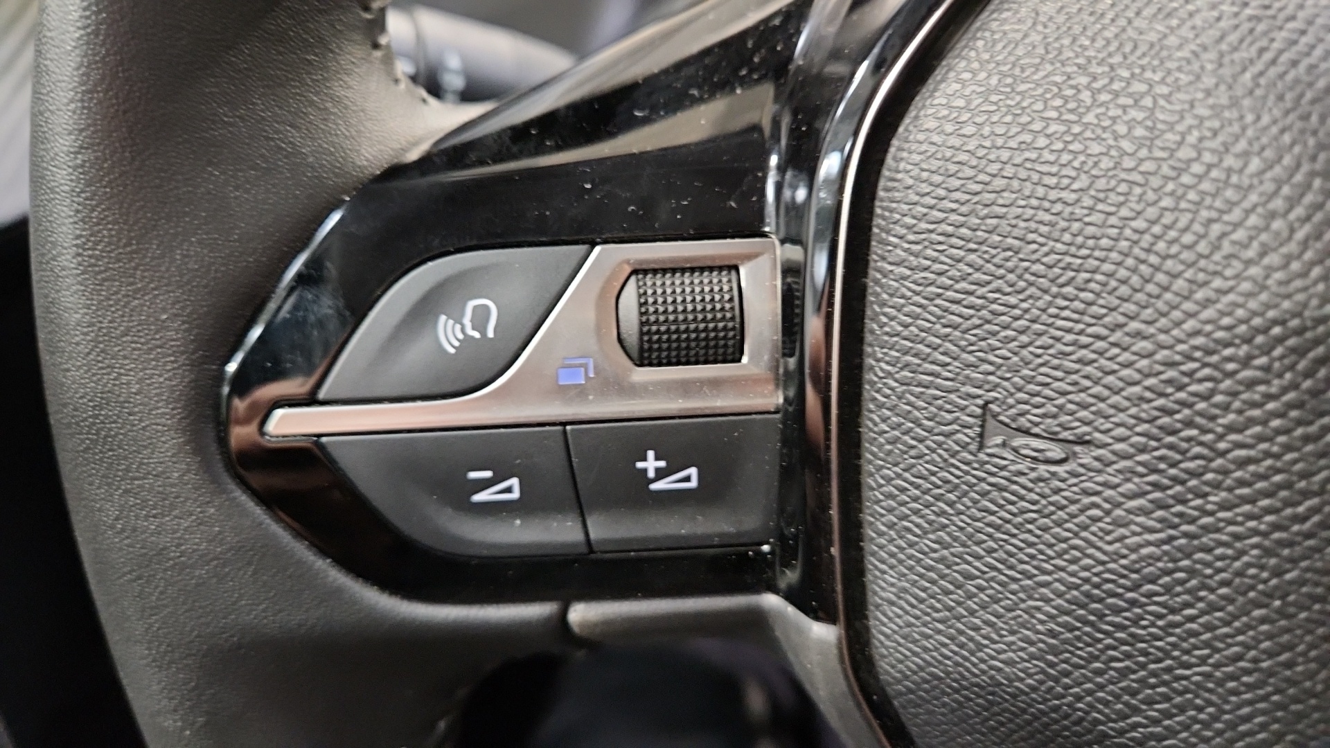 PEUGEOT 208 PureTech 75 S&S BVM5 Active