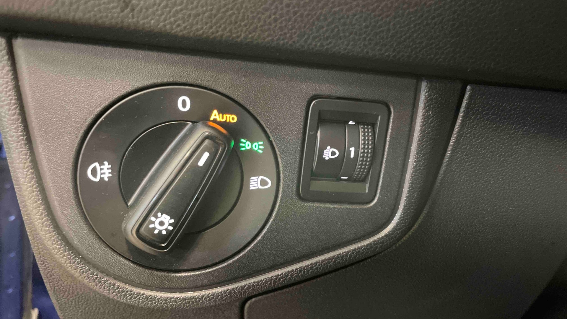 VOLKSWAGEN POLO 1.0 TSI 95 S&S BVM5 VW Edition