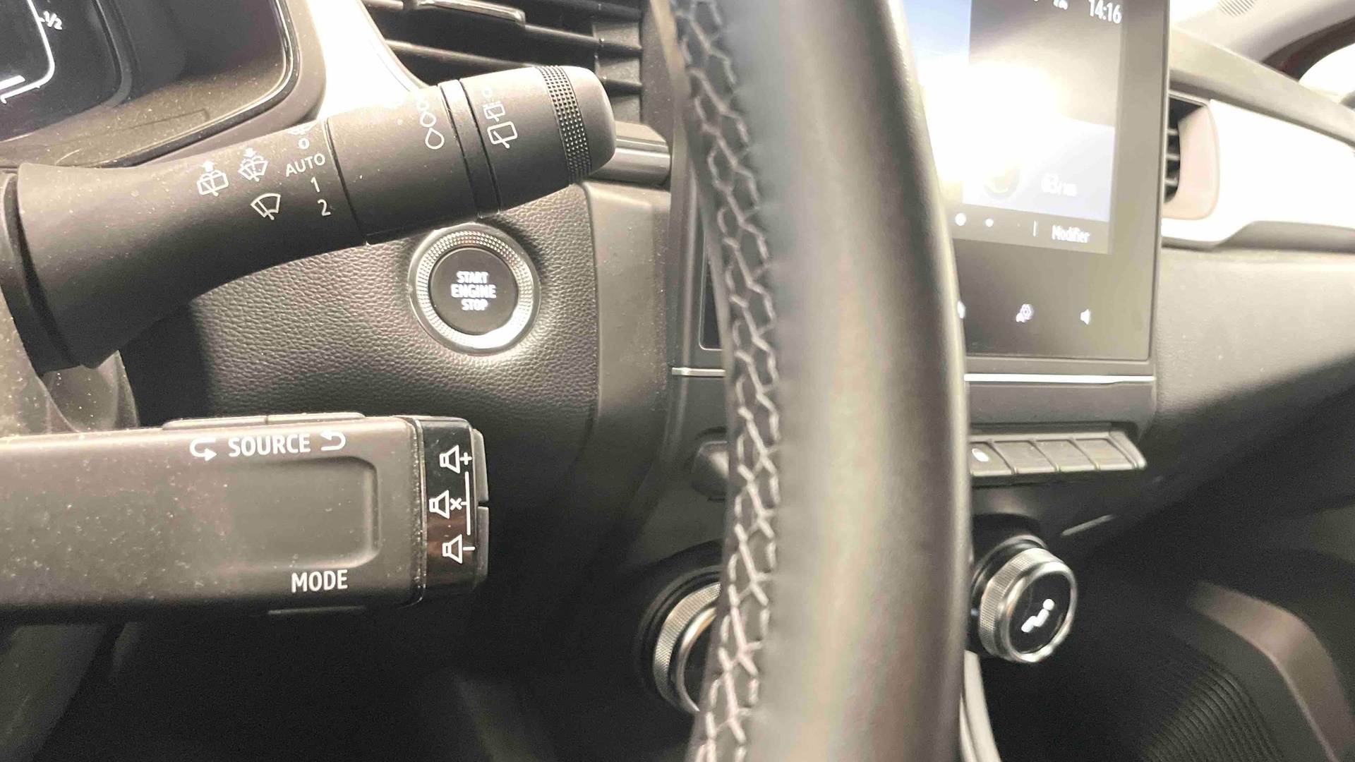 RENAULT CAPTUR techno TCe 90