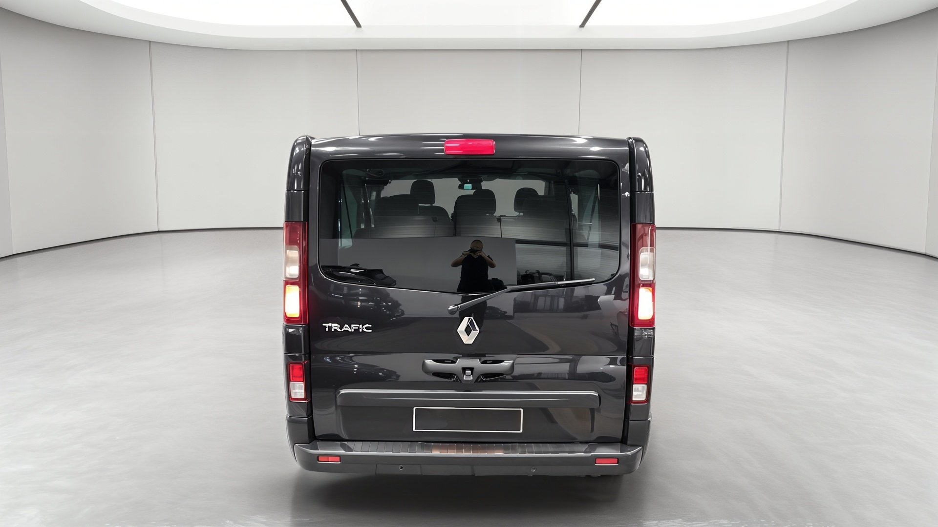 RENAULT TRAFIC COMBI L2 dCi 170 Energy S&S EDC Intens 9 PLACES