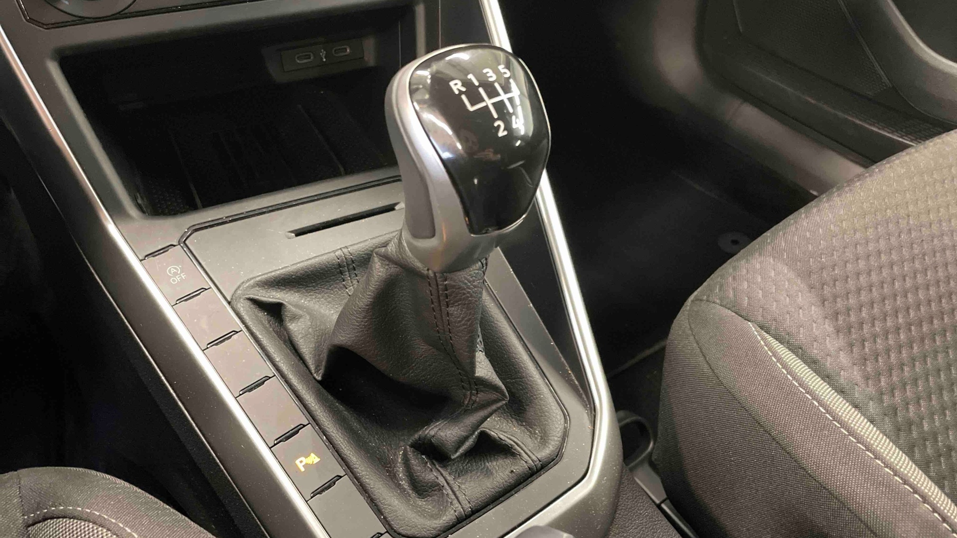VOLKSWAGEN POLO 1.0 TSI 95 S&S BVM5 VW Edition