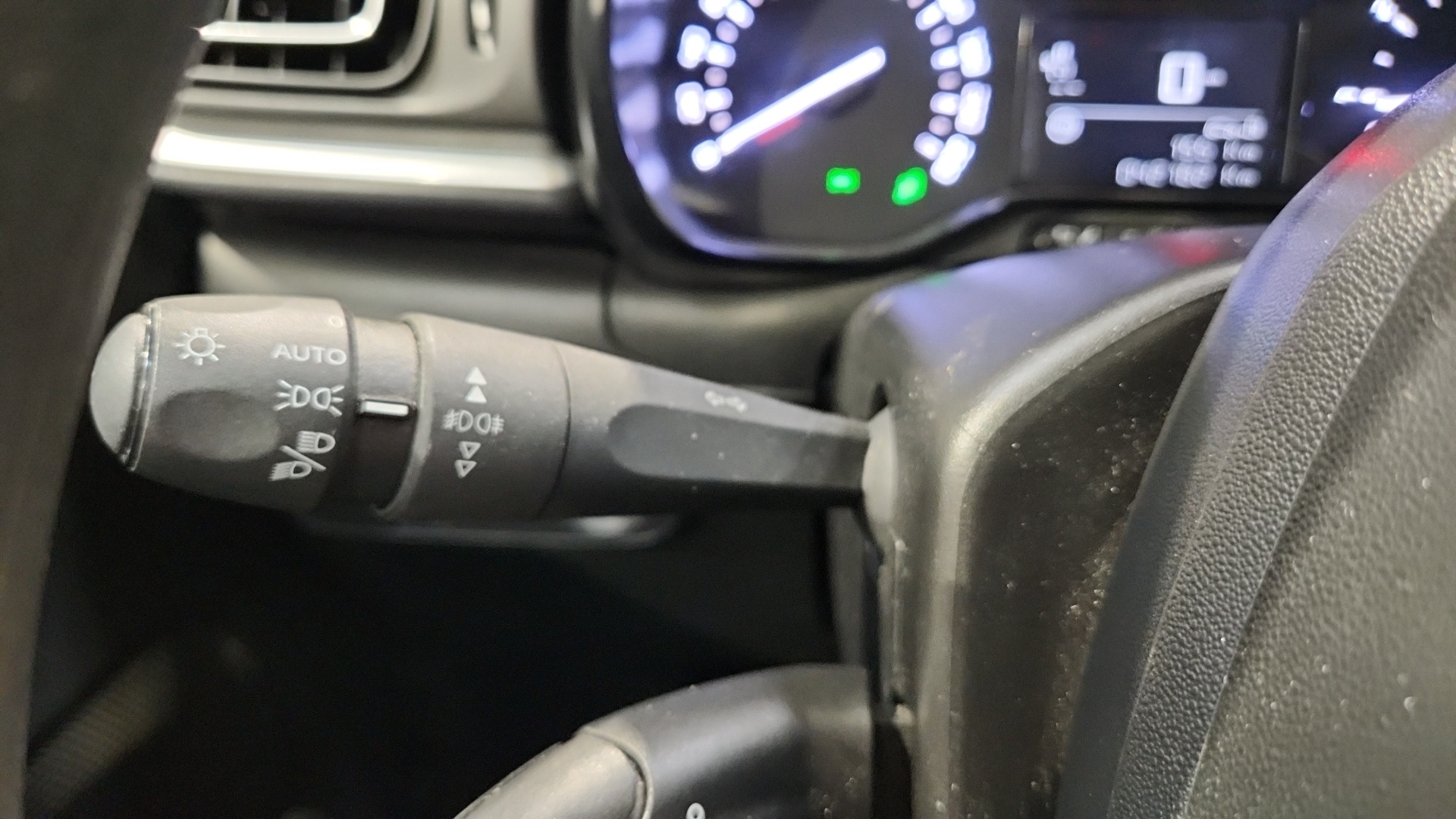 CITROEN C3 PureTech 83 S&S BVM5 Shine