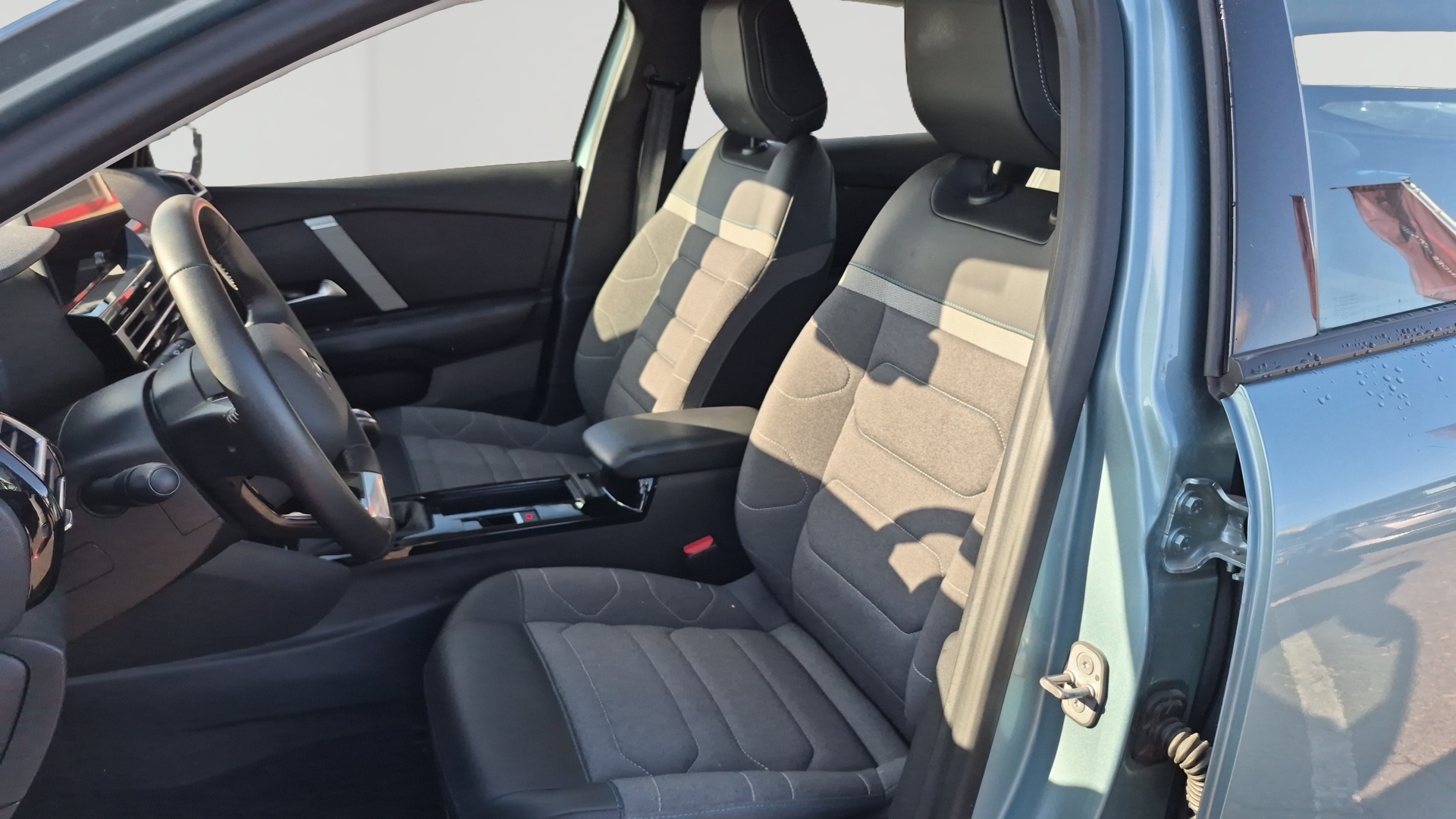 CITROEN C4 PURETECH 130CH.BVM PLUS