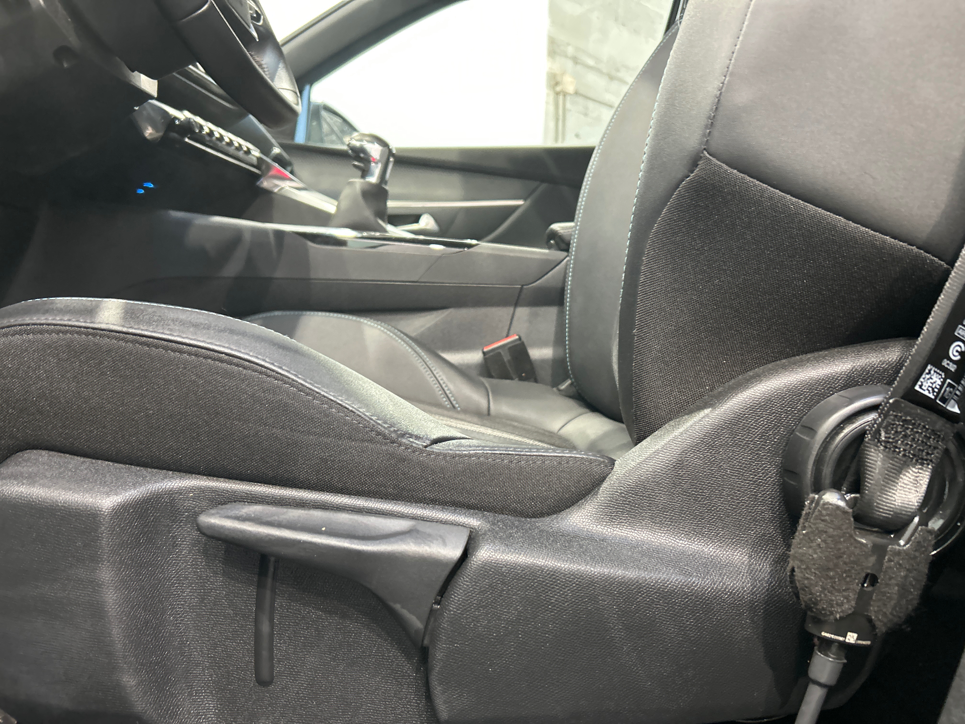 PEUGEOT 5008 ALLURE PK PTECH 130 S&S BVM6