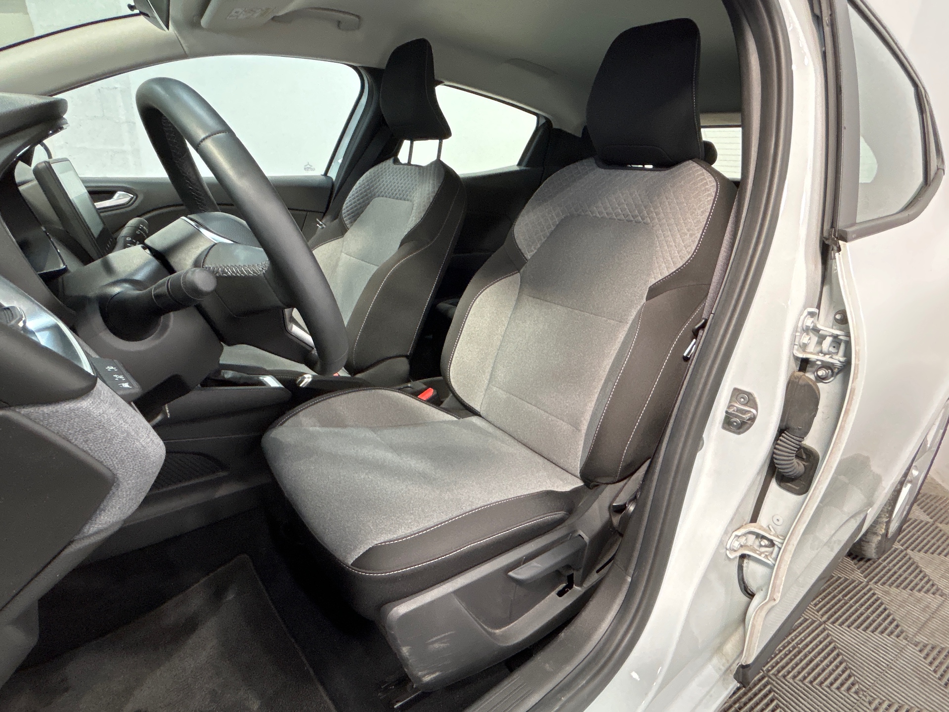 RENAULT CLIO V E-Tech full hybrid 145 Evolution