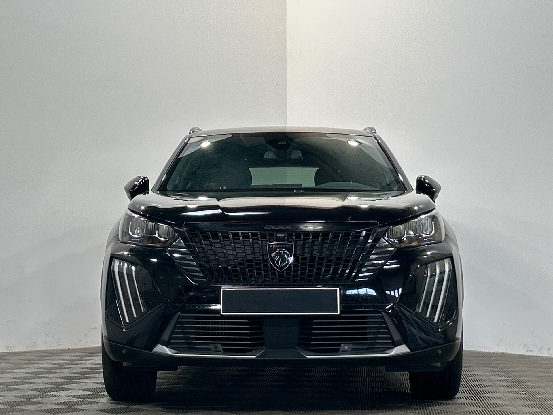 PEUGEOT 2008 PureTech 130 S&S EAT8 Allure