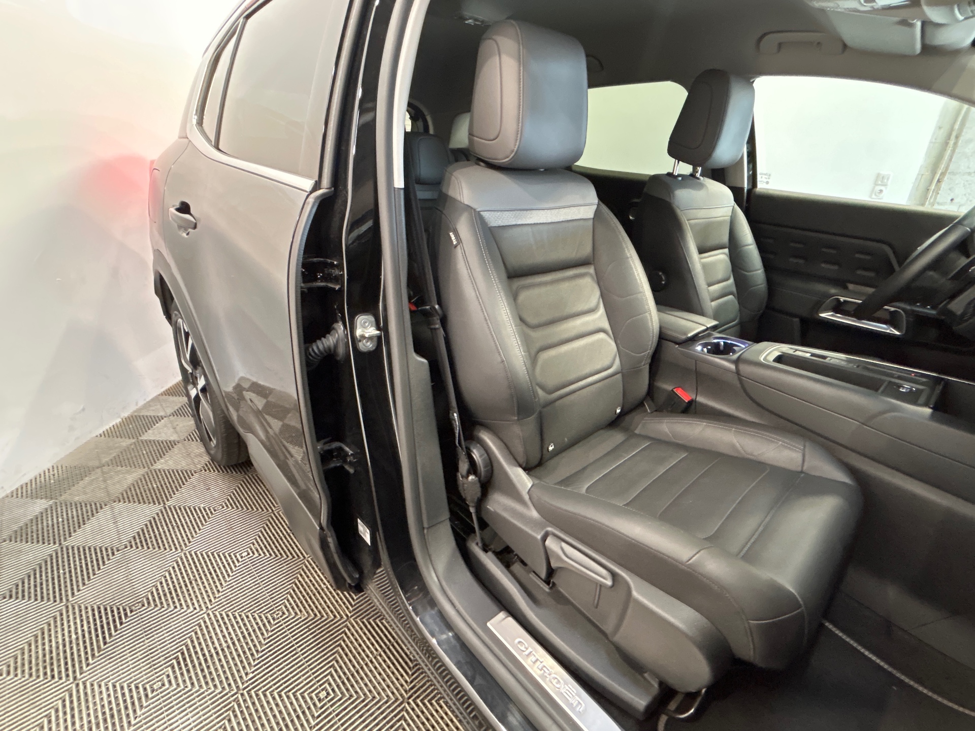 CITROEN C5 AIRCROSS Hybride Rechargeable 225 e-EAT8 Shine Pack