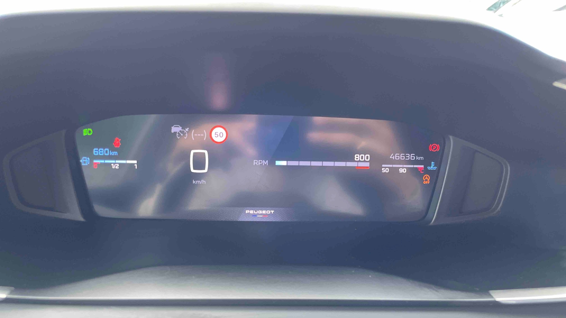 PEUGEOT 2008 PureTech 100 S&S BVM6 Allure