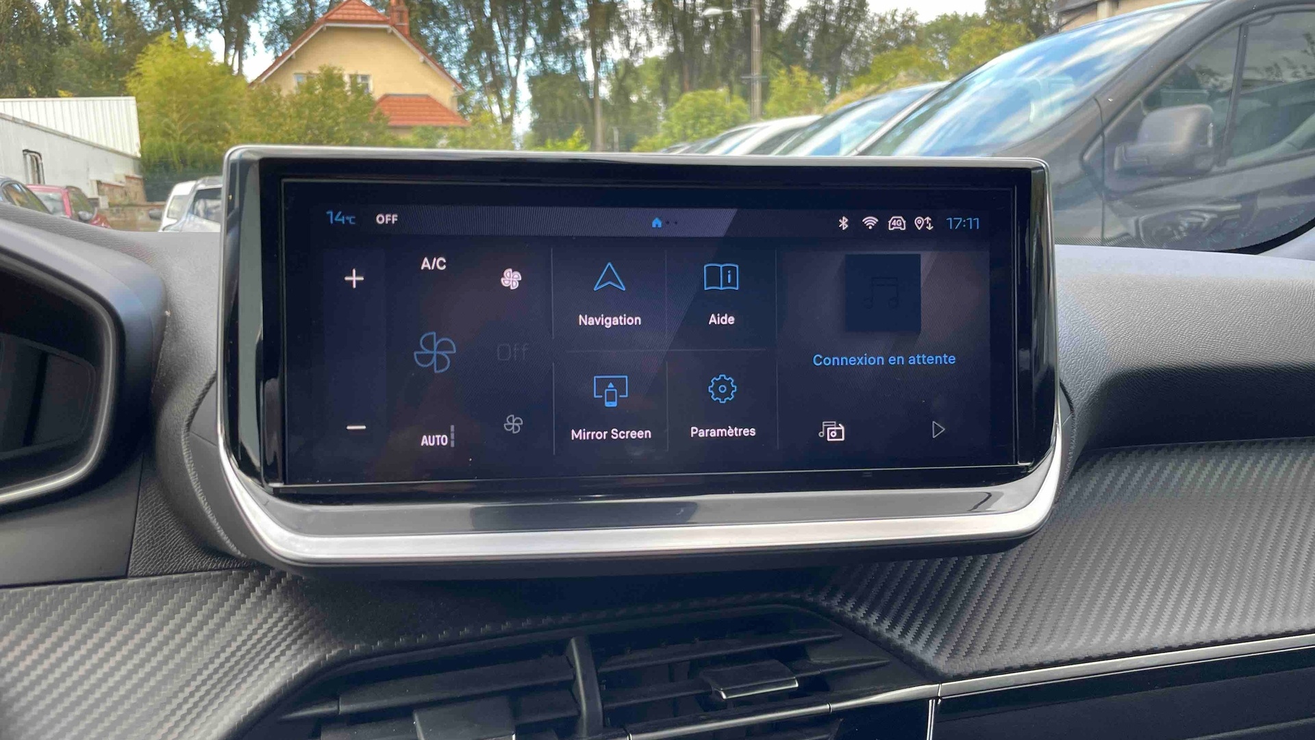 PEUGEOT 2008 PureTech 100 S&S BVM6 Allure