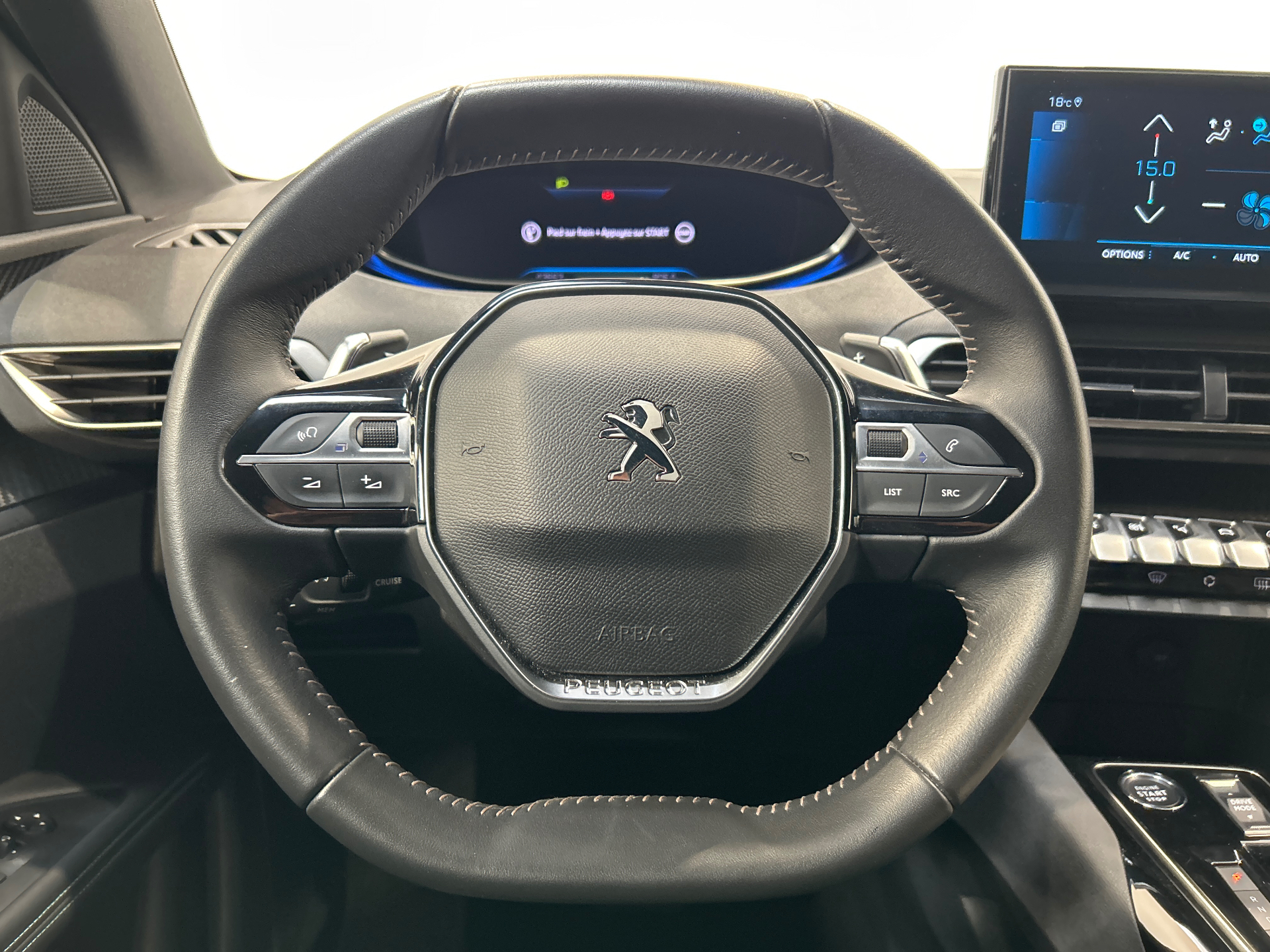 PEUGEOT 3008 Hybrid 136 e-DCS6 Allure Pack
