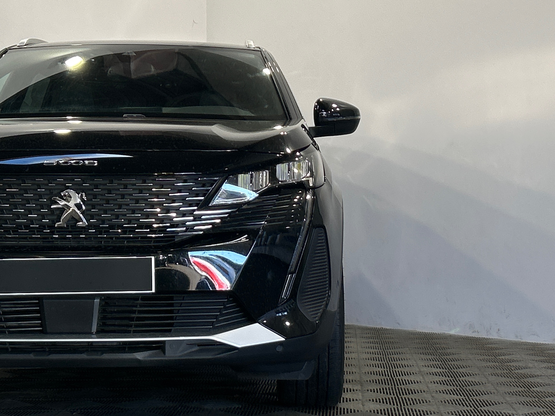 PEUGEOT 5008 ALLURE PK PTECH 130 S&S BVM6