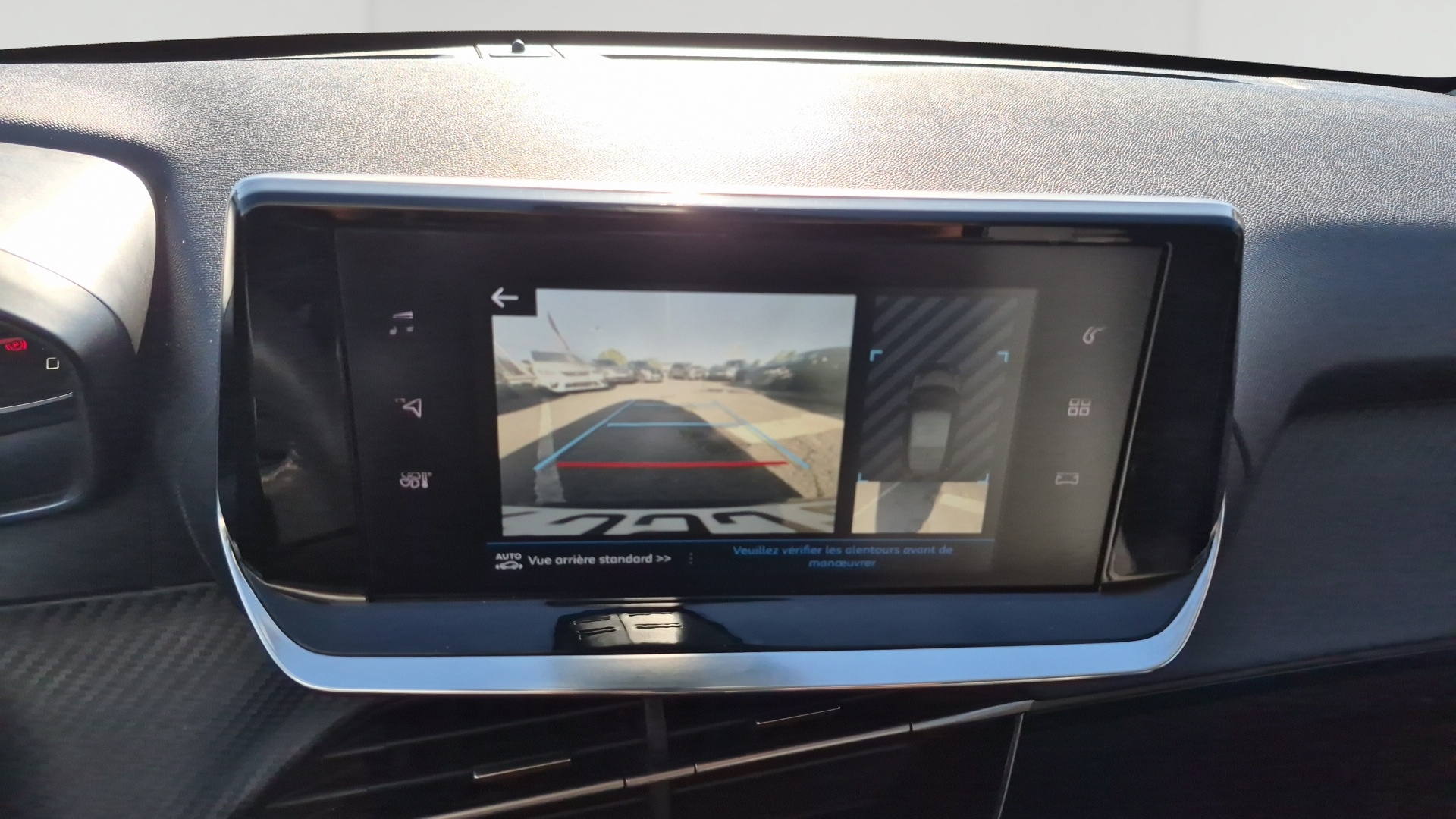 PEUGEOT 208 ALL PT100 BVM